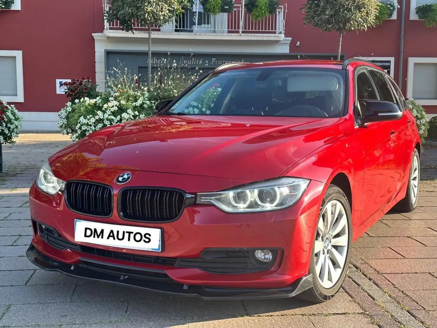 BMW 318 Touring serie f30 318d xdrive 143 ch Rouge - 2