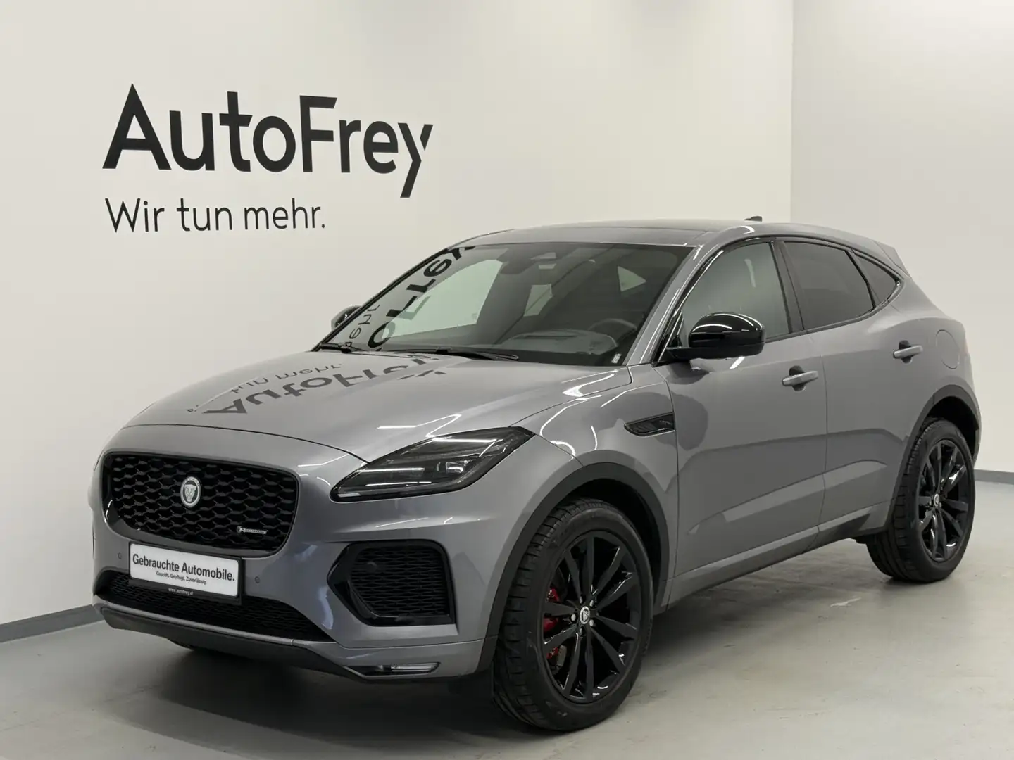 Jaguar E-Pace 1,5 P300e PHEV AWD R-Dy Grau - 1