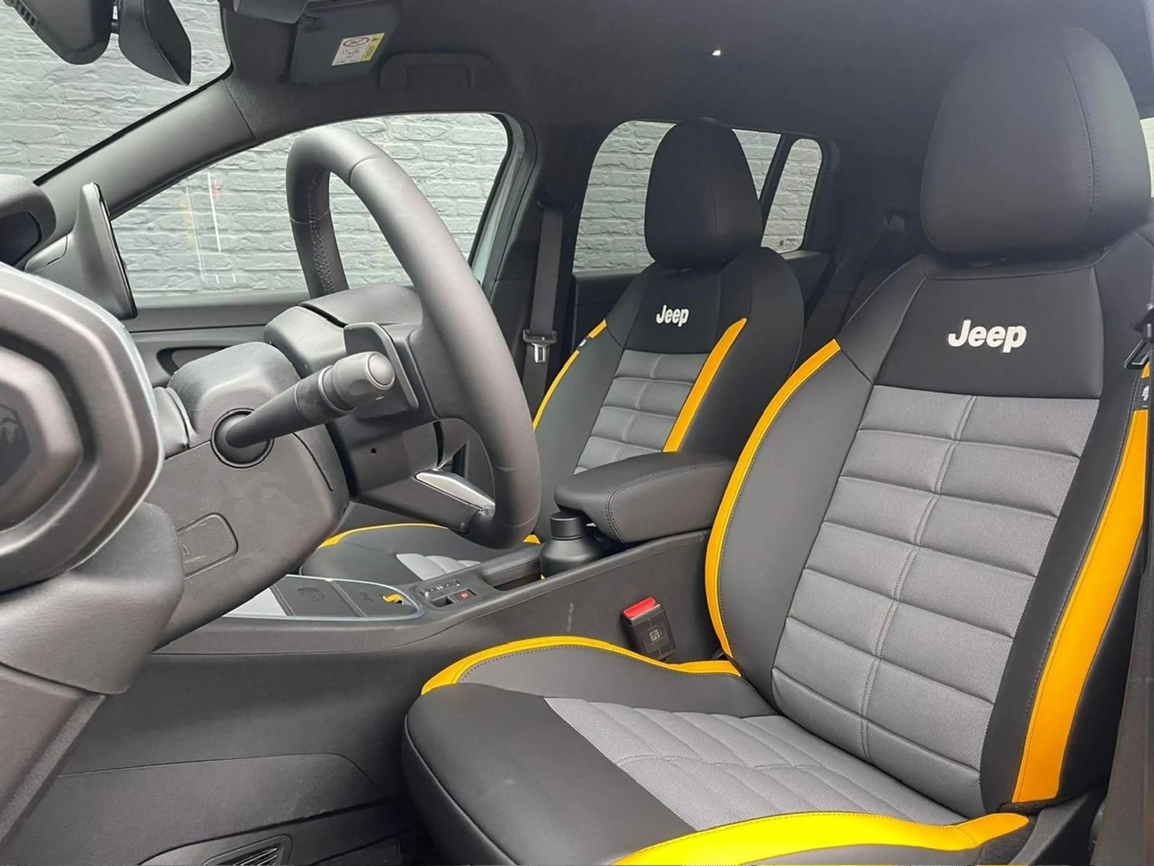 Jeep Avenger 1.2T 4xe 136pk The North Face | Automaat | All Sea — photo 11