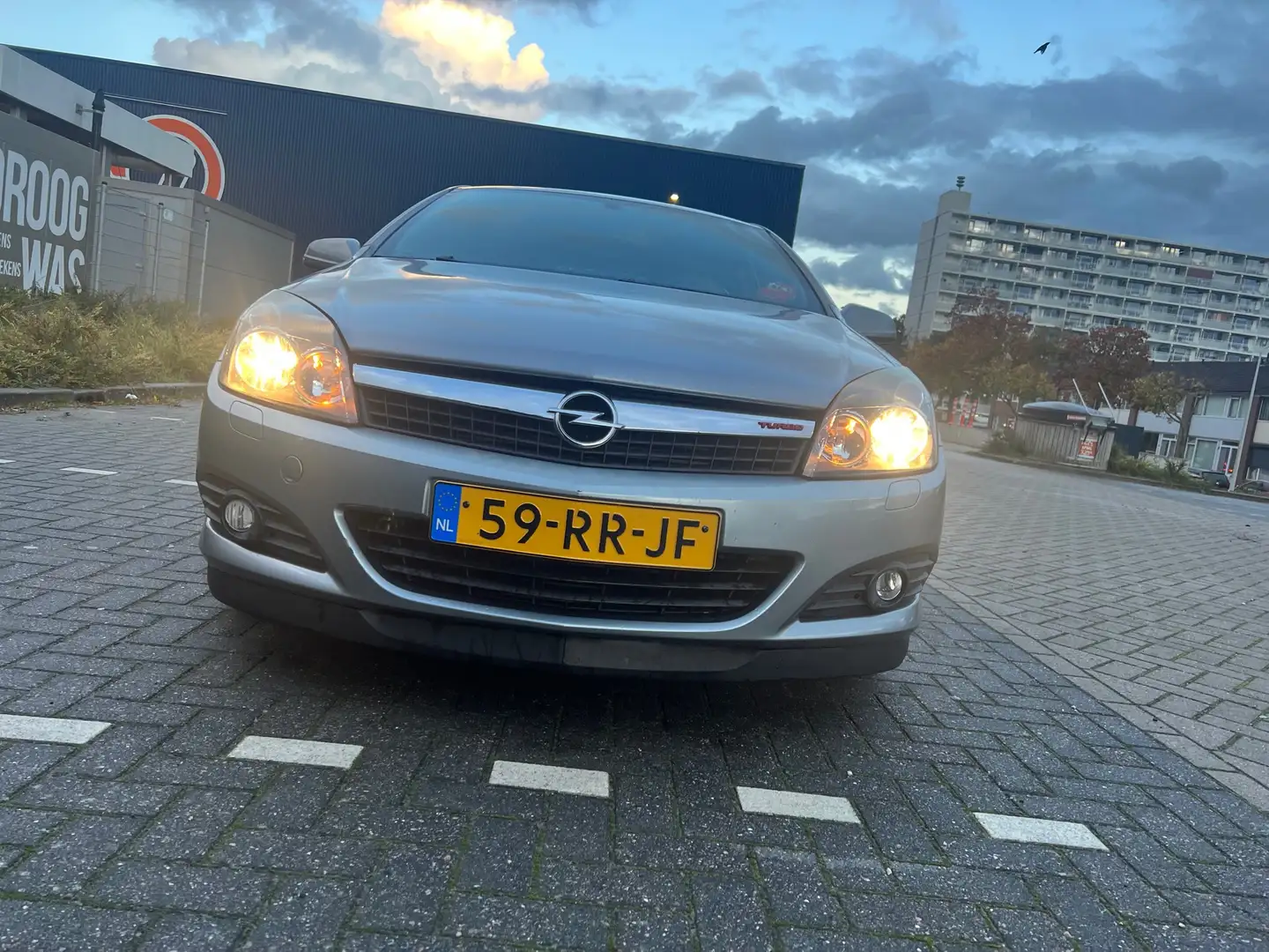 Opel Astra 2.0 T Sport Grijs - 2