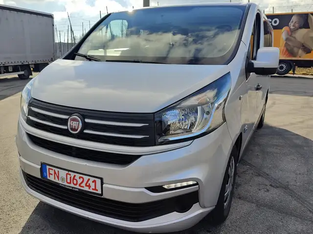 Fiat Talento L2H1 1,2t Family (M1) / 9 Sitzer / langer Radstand