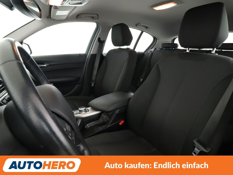 BMW 118 118i Advantage *NAVI*LED*PDC*TEMPO*SHZ*ALU*KLIMA* — photo 10
