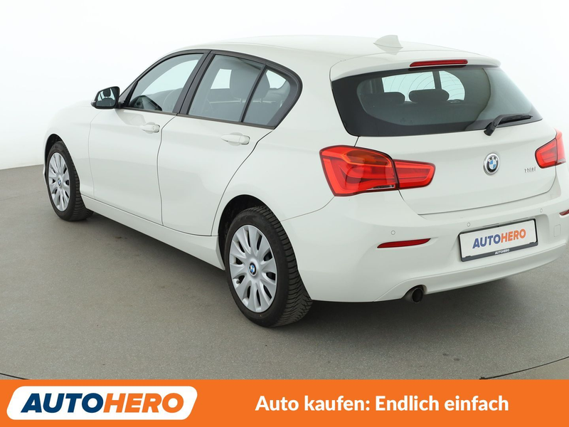 BMW 118 118i Advantage *NAVI*LED*PDC*TEMPO*SHZ*ALU*KLIMA* — photo 4