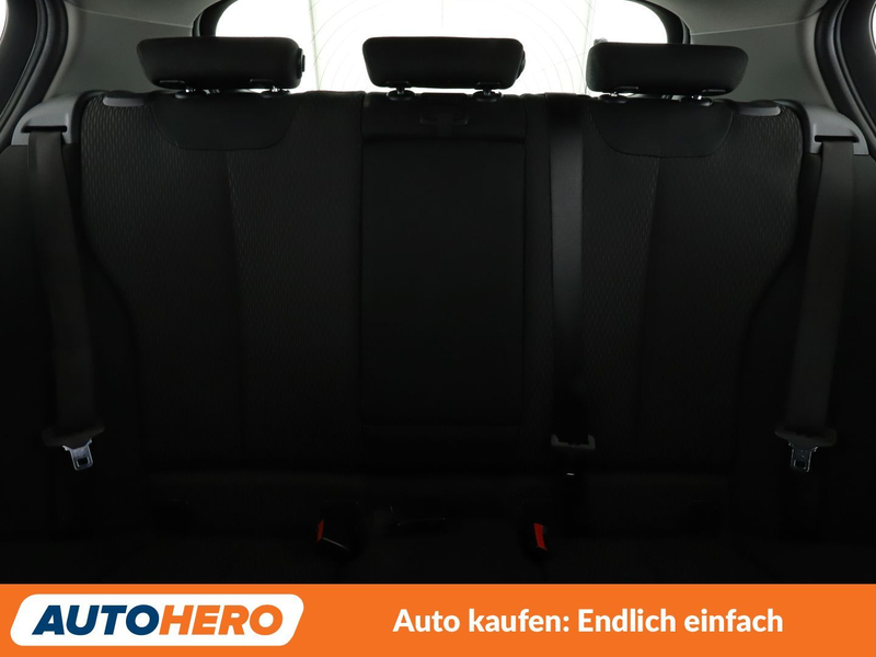 BMW 118 118i Advantage *NAVI*LED*PDC*TEMPO*SHZ*ALU*KLIMA* — photo 15