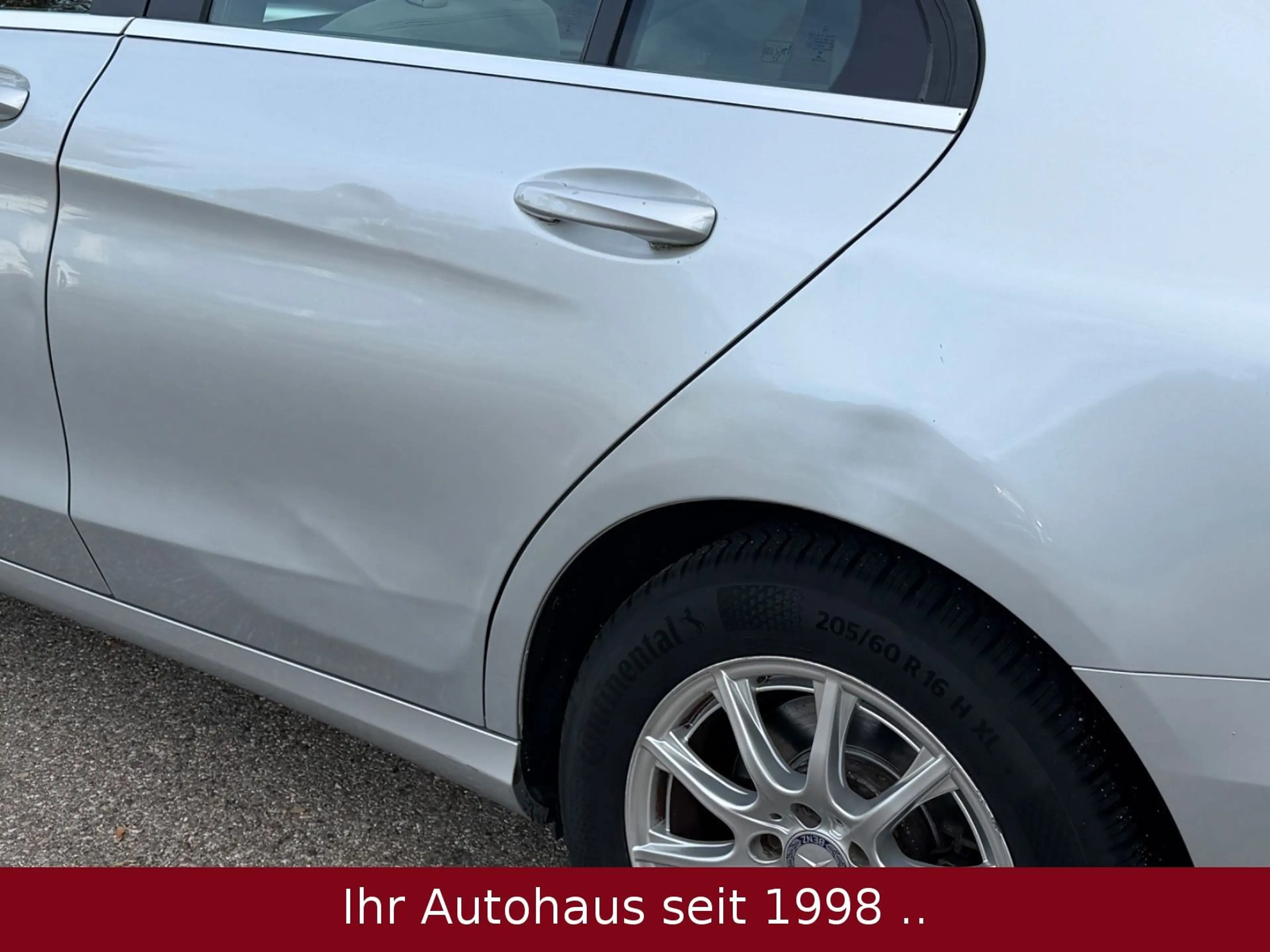Mercedes-Benz C 200 CGI Limousine  W205 * 1.HAND / KLIMA * — photo 12