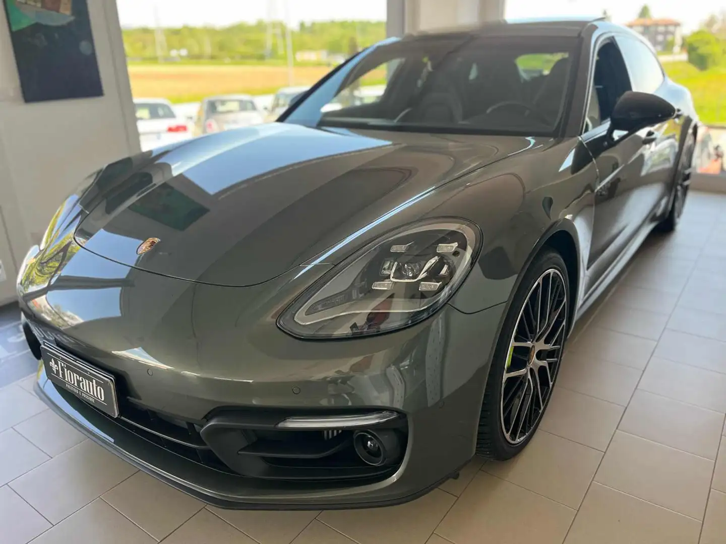 Porsche Panamera 2.9 4 E-Hybrid Sport Turismo Platinum Edition Szürke - 2