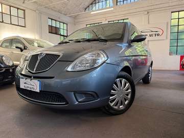 Ypsilon II 2007 1.2 8v Argento