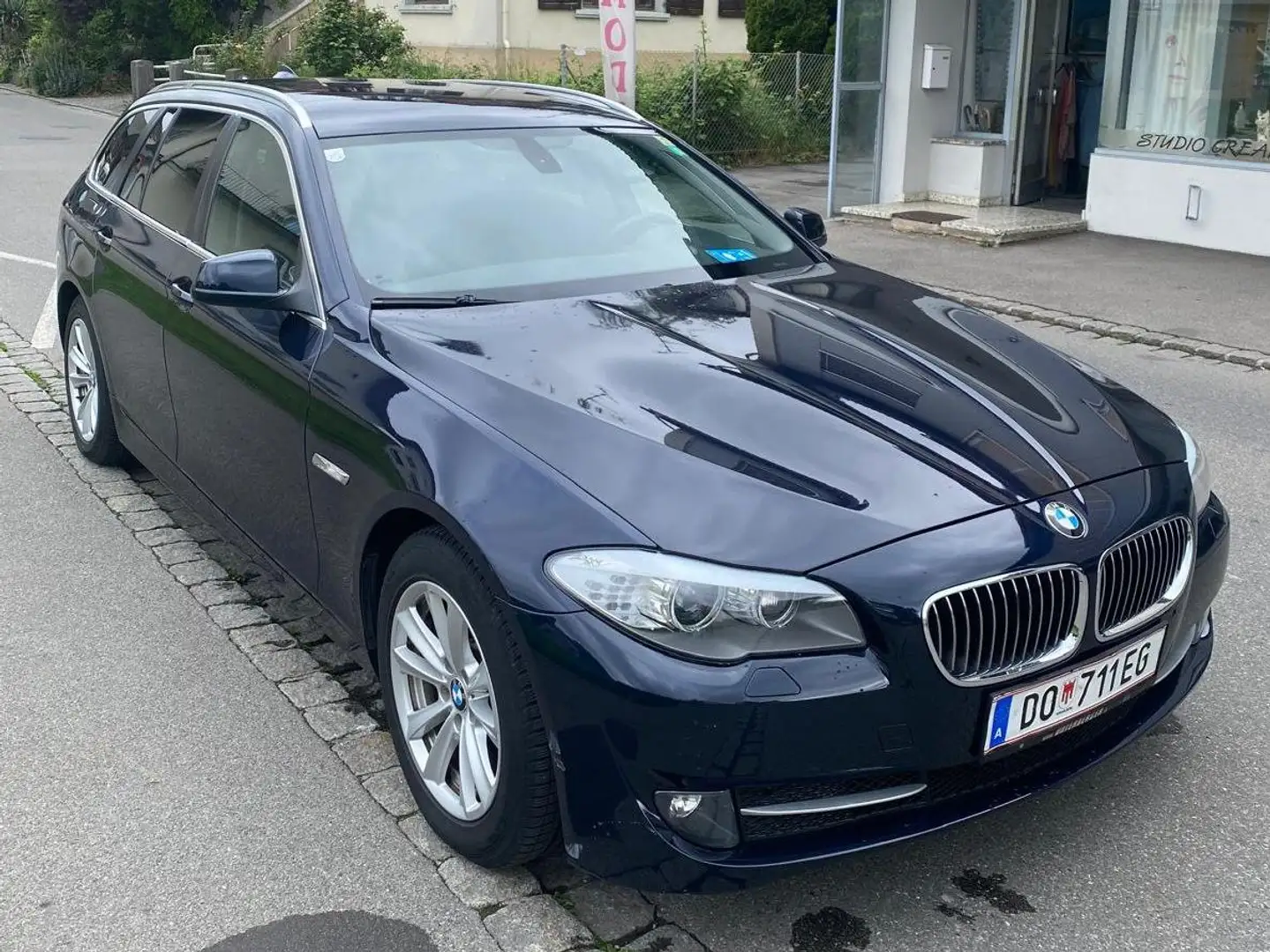 BMW 520 520d Touring Österreich-Paket - 2