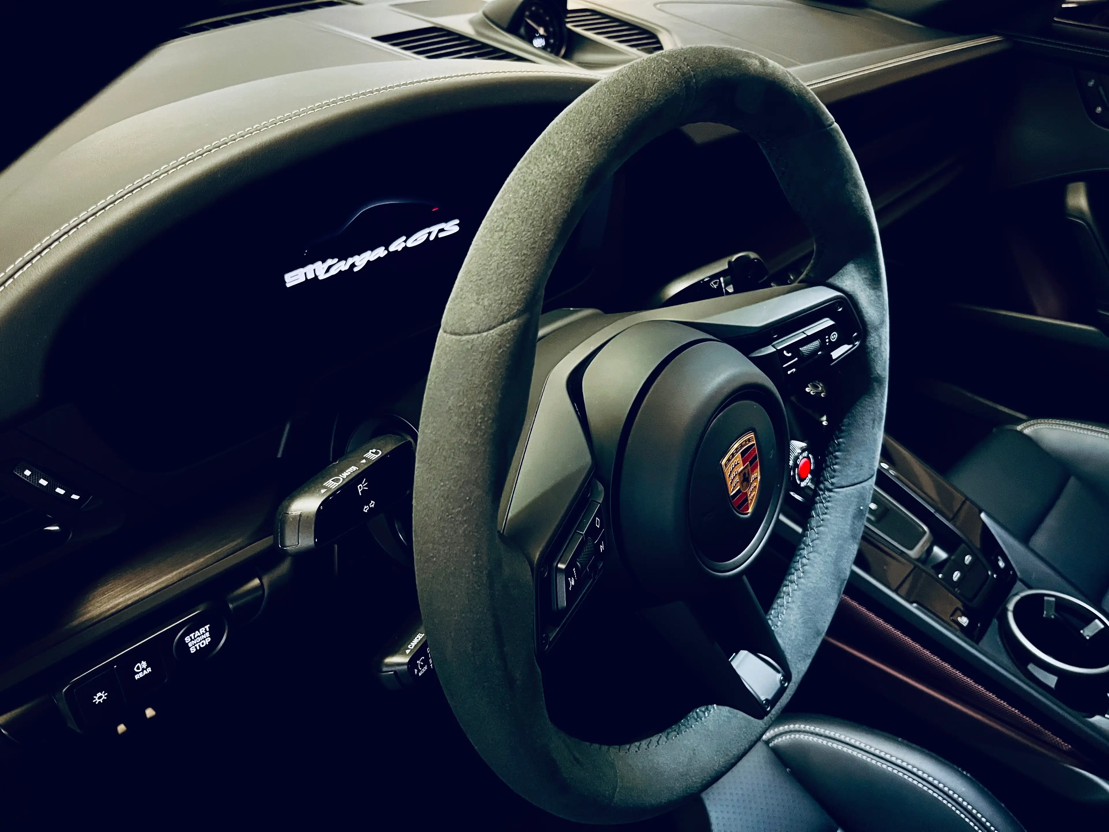Porsche 992 Targa 4 GTS T-Hybrid — photo 15