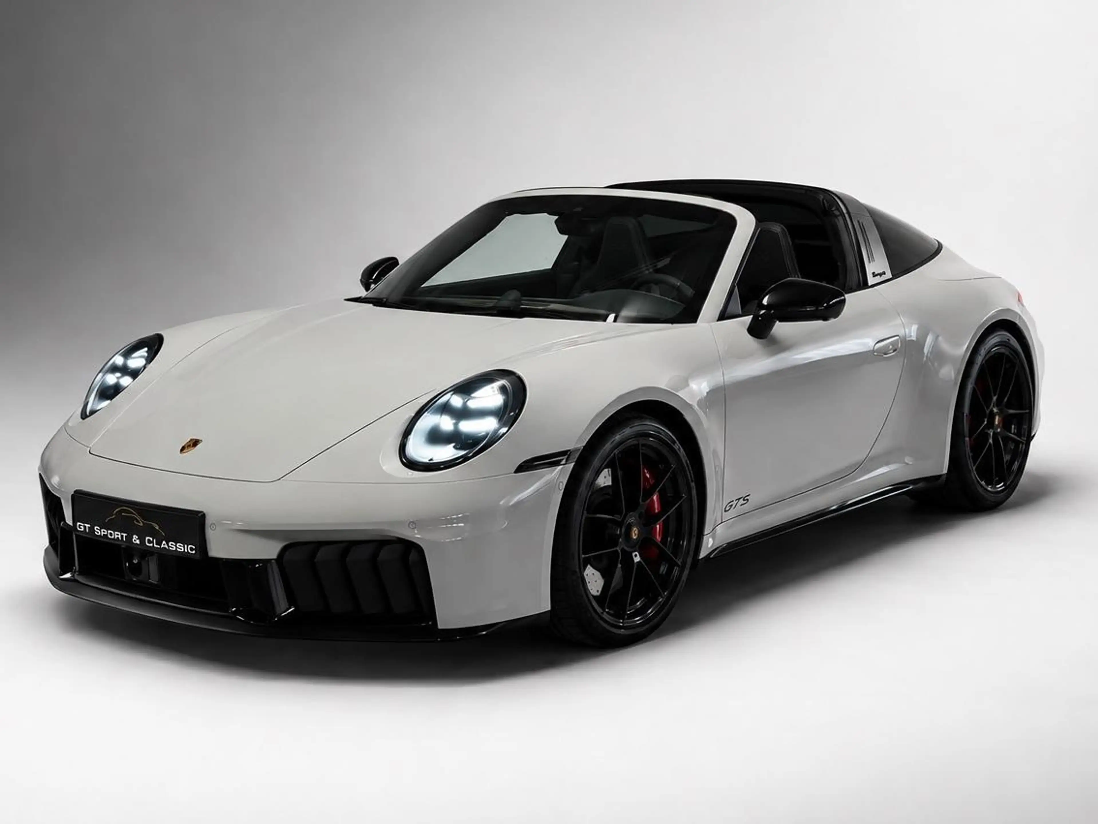Porsche 992 Targa 4 GTS T-Hybrid