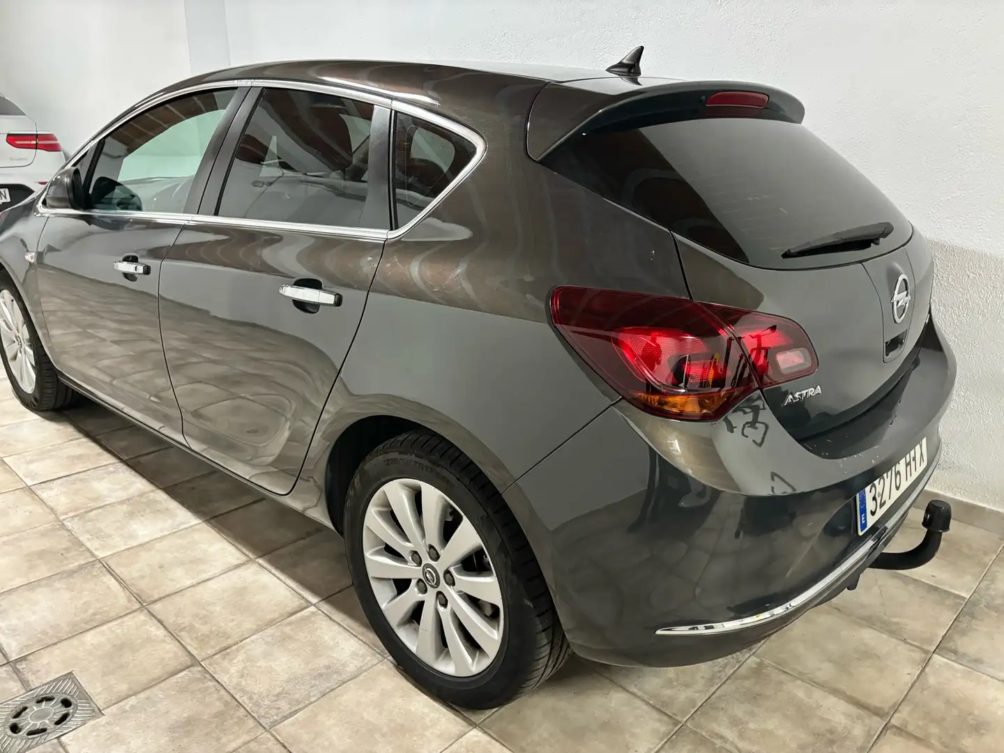 Opel Astra 1.7CDTi S/S Excellence Gris - 2