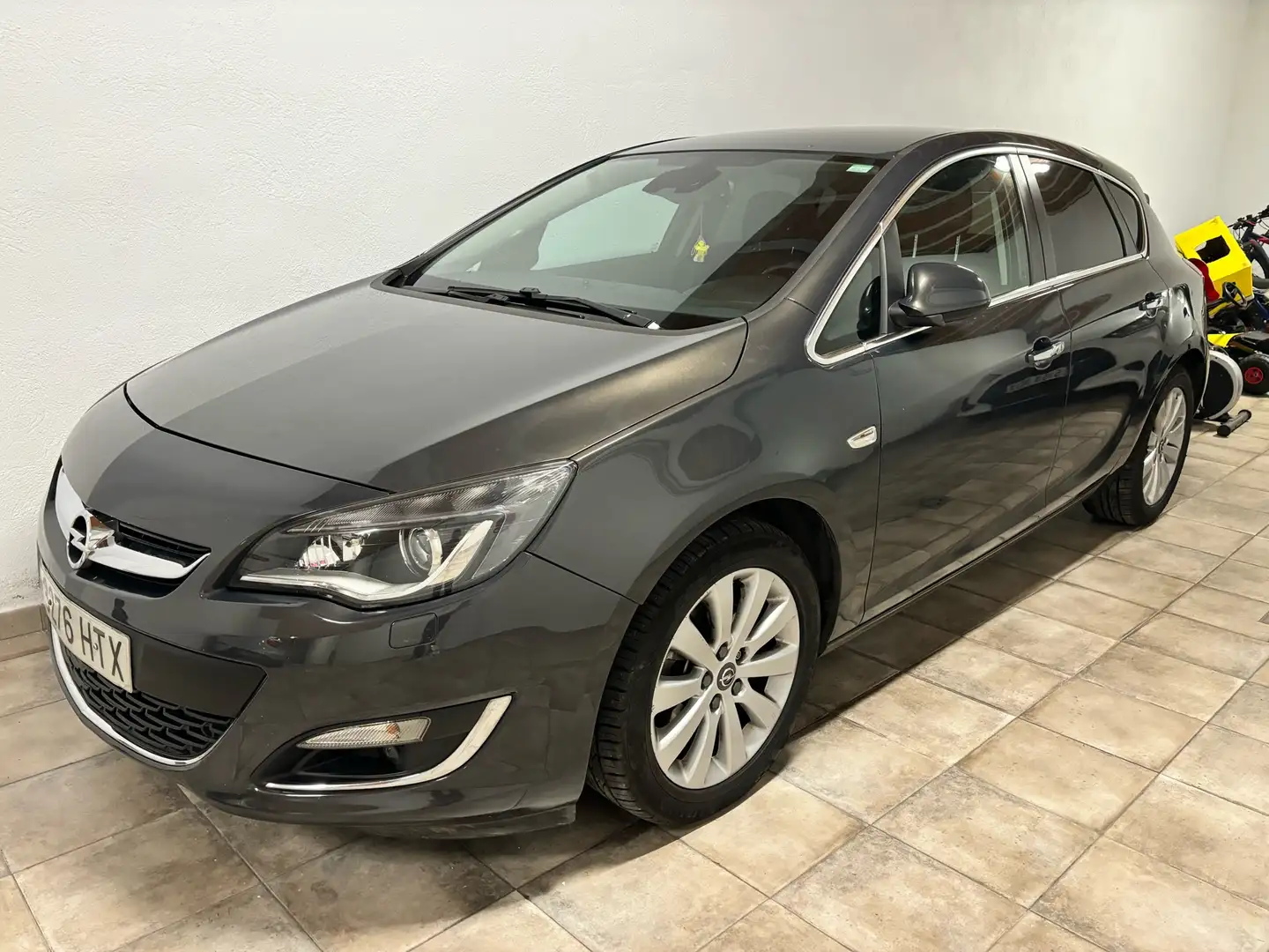 Opel Astra 1.7CDTi S/S Excellence Gri - 1