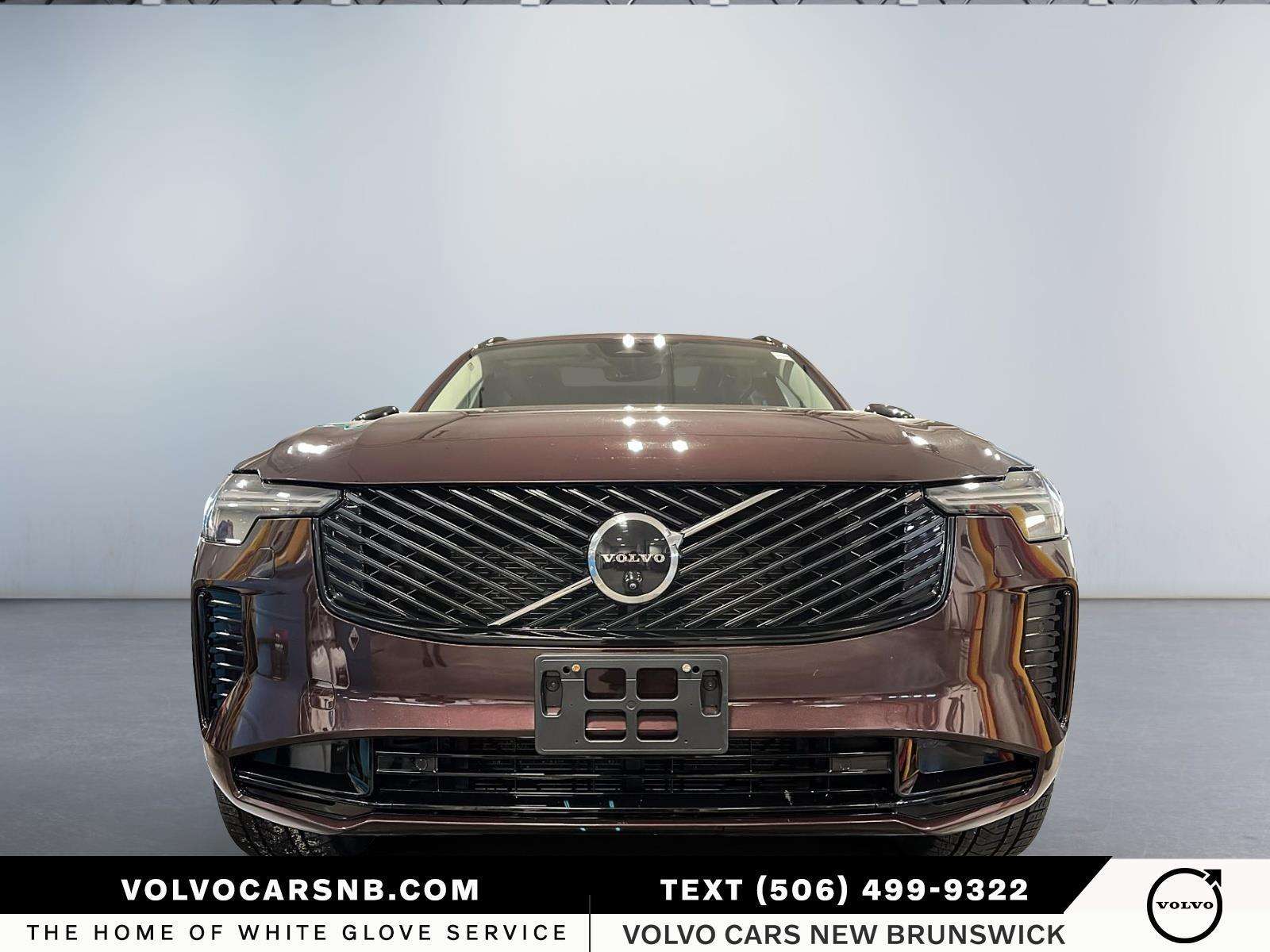 2026 Volvo XC90 B6 Ultra | Save $ $11,156 vs NEW alt 2