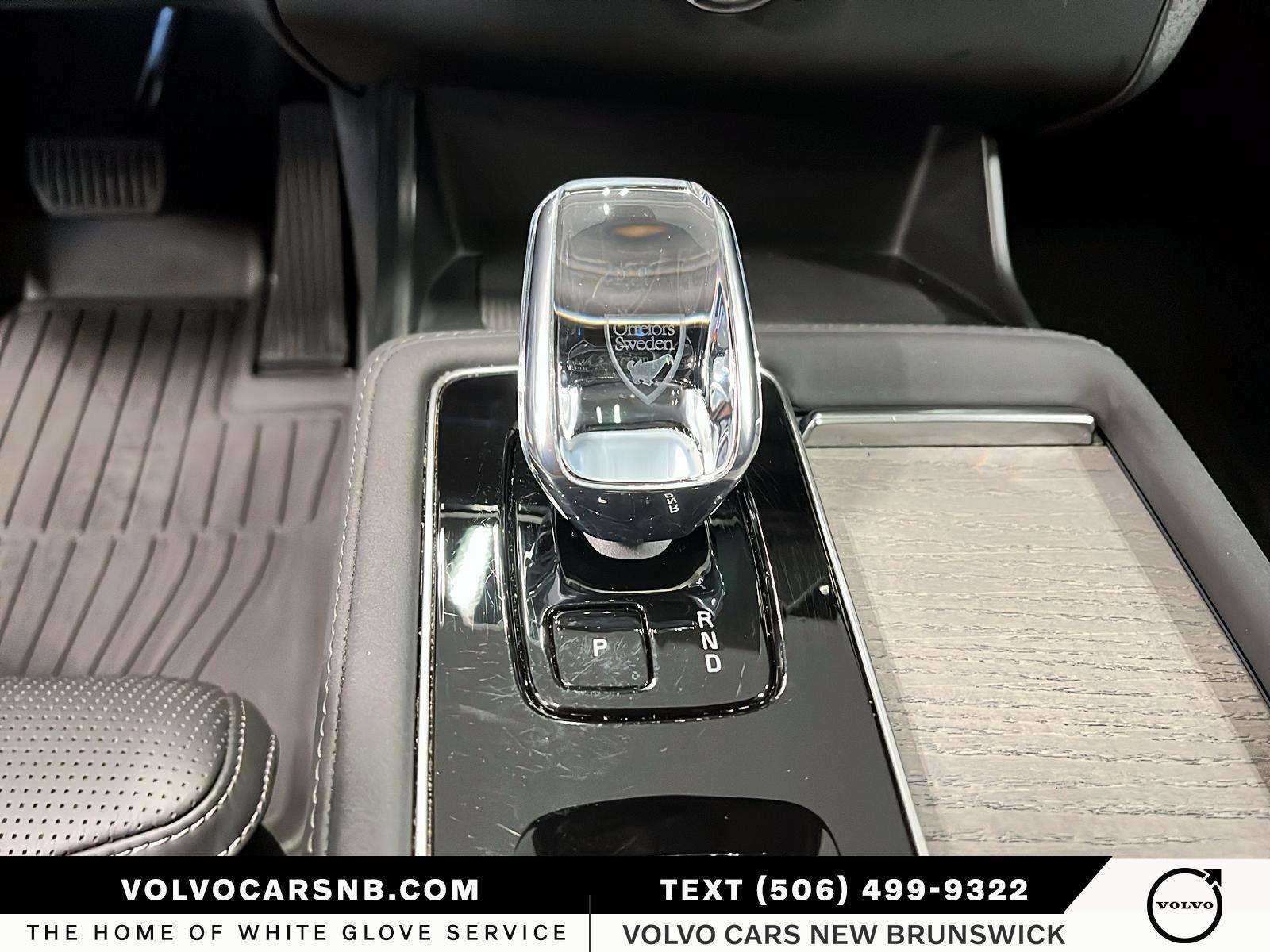 2026 Volvo XC90 B6 Ultra | Save $ $11,156 vs NEW thumb 14