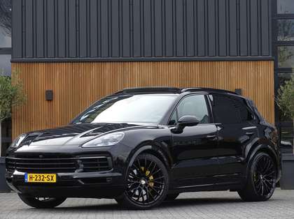 Porsche Cayenne 3.0 TwinTurbo 341PK Sport Design / Capristo / LED