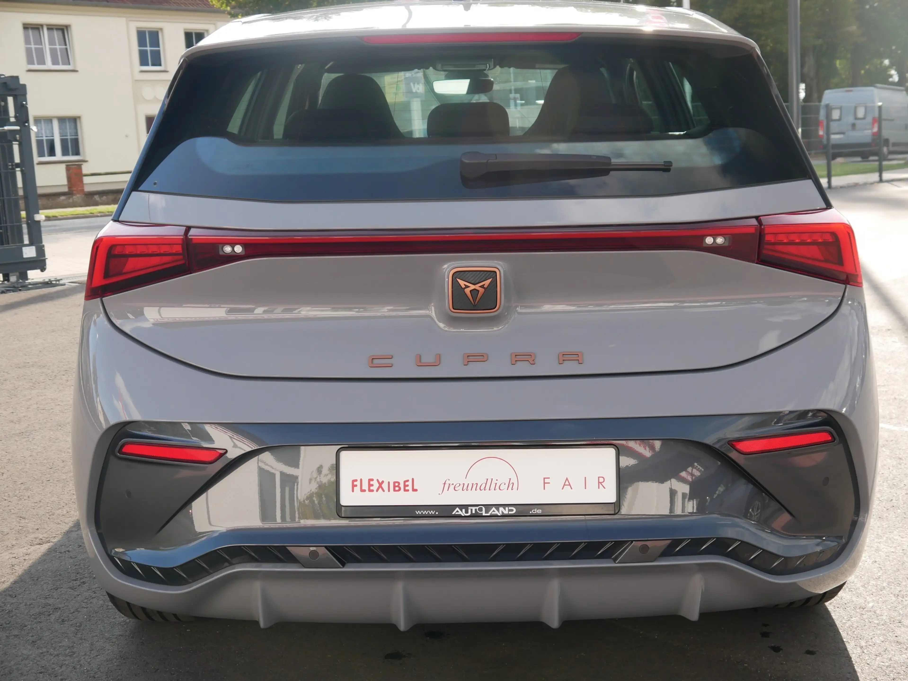 CUPRA Born 150 kW LED Android Apple Keyless-Go — photo 4