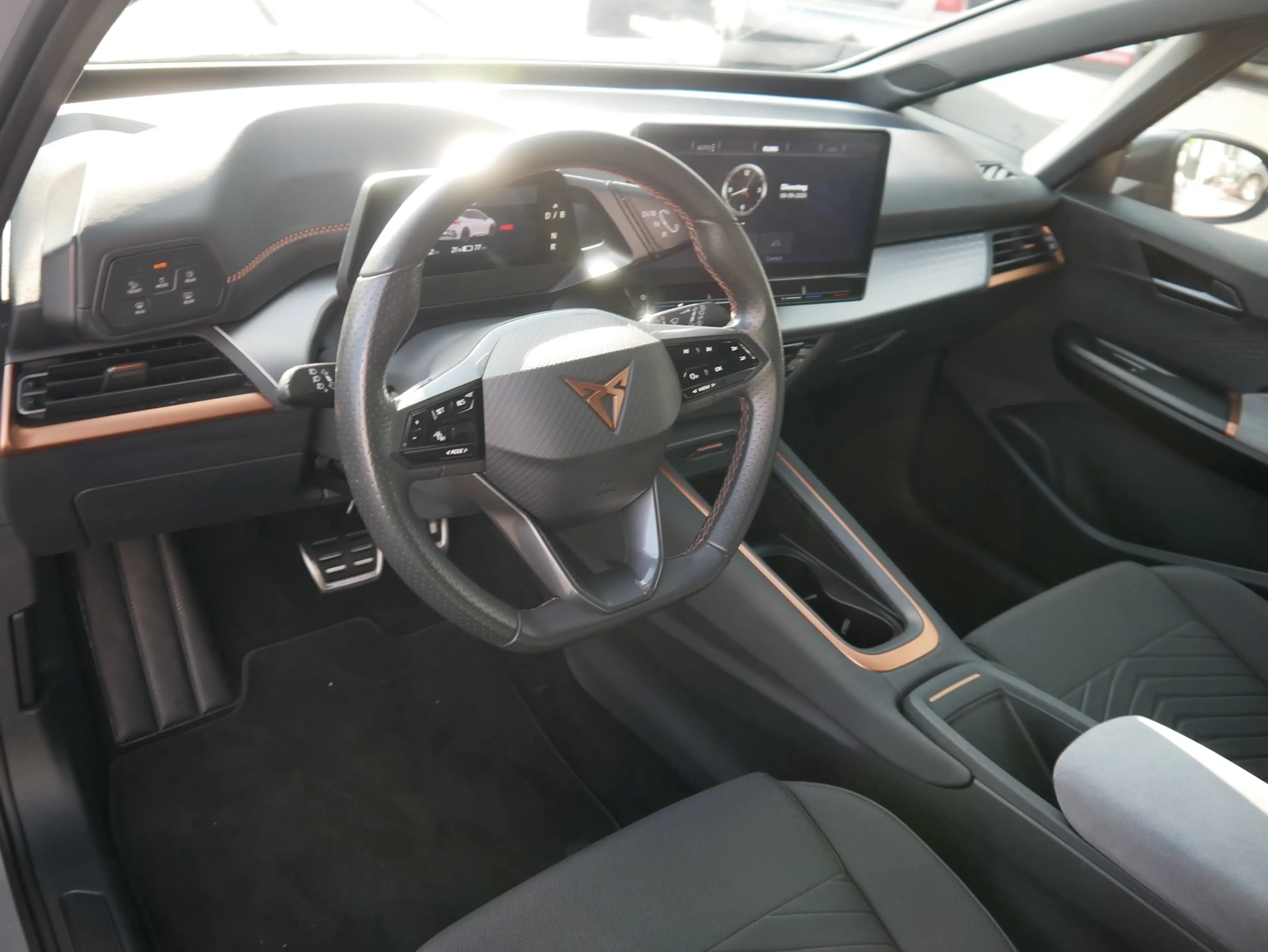 CUPRA Born 150 kW LED Android Apple Keyless-Go — photo 10