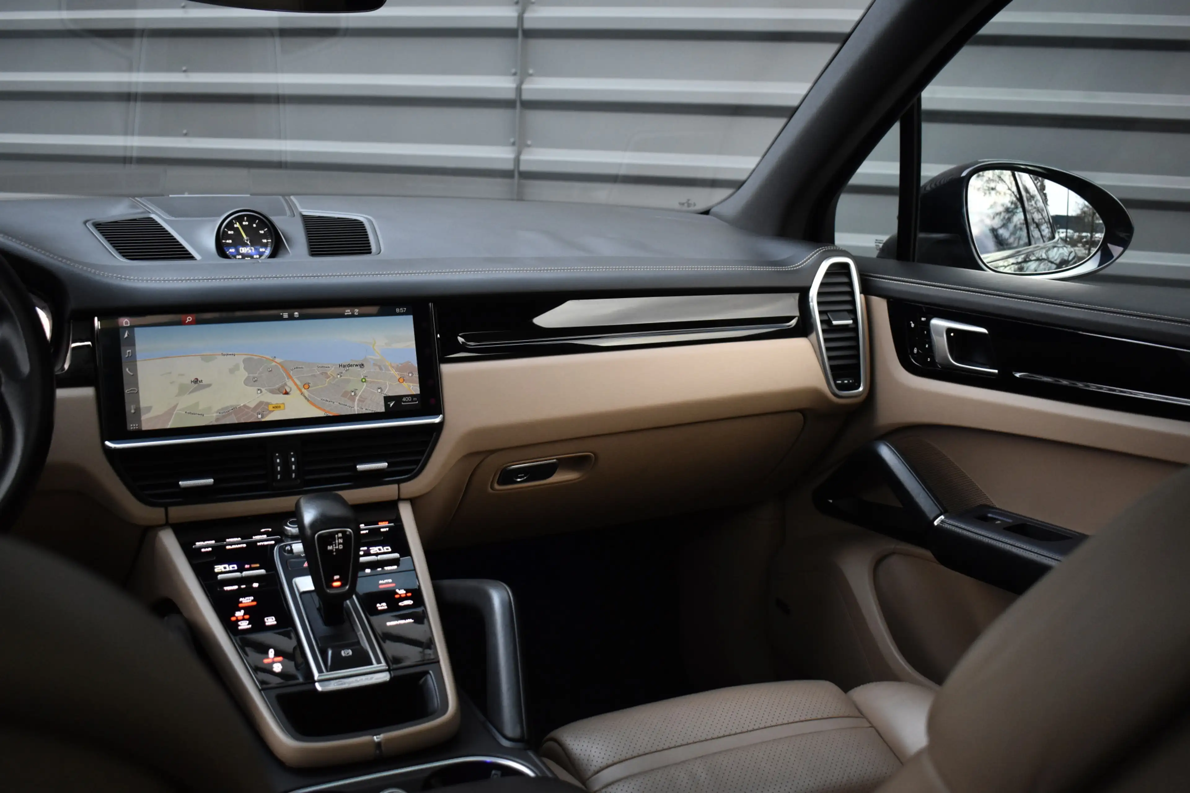 Porsche Cayenne 3.0 E-Hybrid 462pk Sport Chrono | Pano | Trekhaak — photo 34