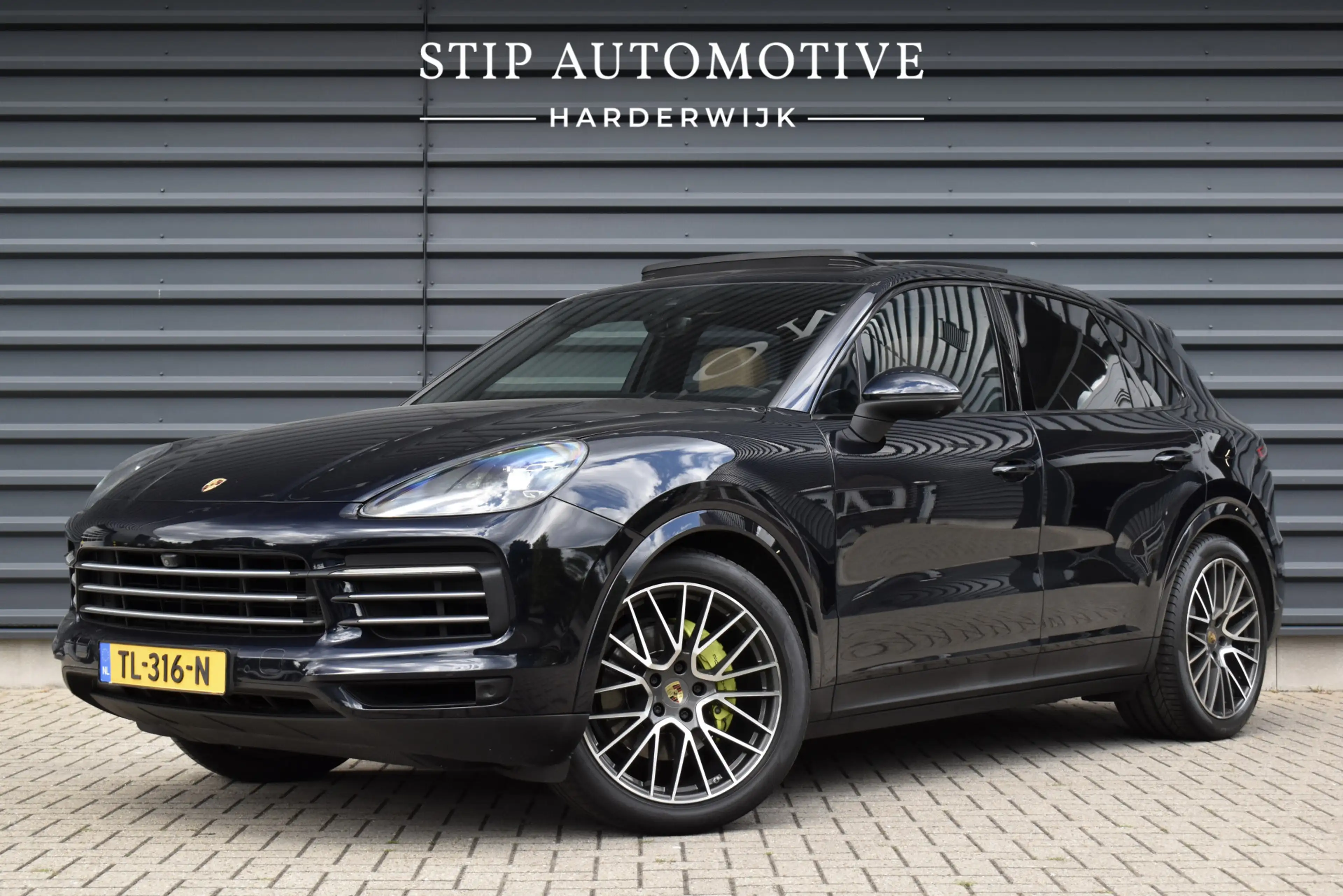 Porsche Cayenne 3.0 E-Hybrid 462pk Sport Chrono | Pano | Trekhaak