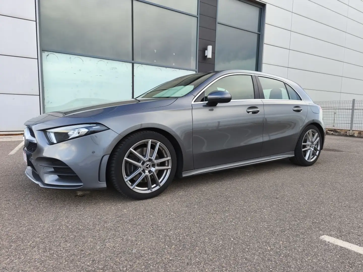 Mercedes-Benz A 220 220d 8G-DCT Gris - 1