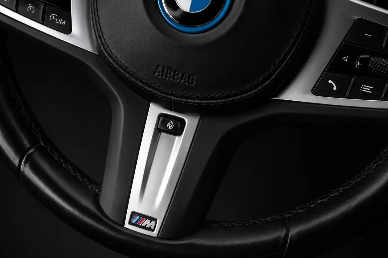 BMW 530 e Touring M Sport Camera Trekhaak LCI, миниатюра 12
