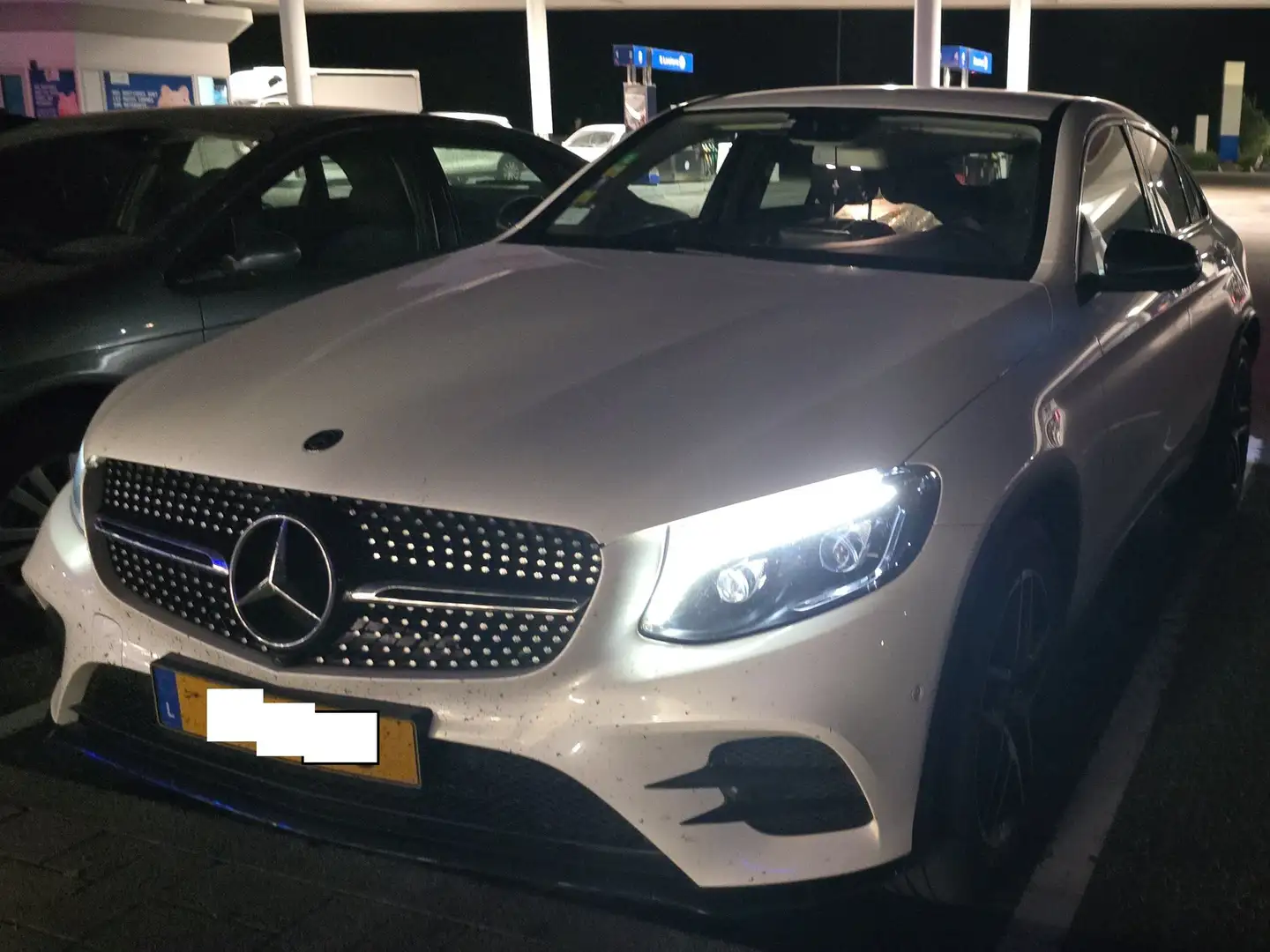 Mercedes-Benz GLC 250 GLC 250 Coupe 4Matic 9G-TRONIC AMG Line Blanc - 1