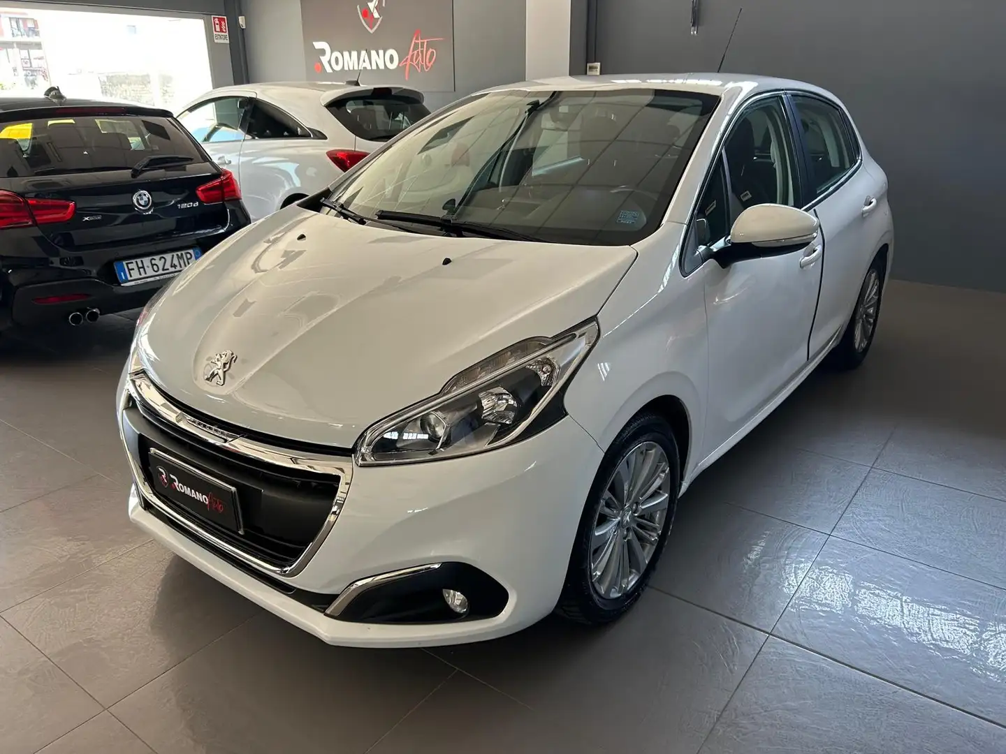 Peugeot 208 208 I 2015 5p 1.2 puretech Allure 82cv Bianco - 2