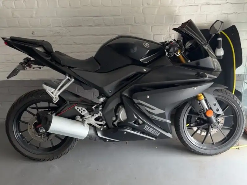 Yamaha YZF-R125 - foto 5