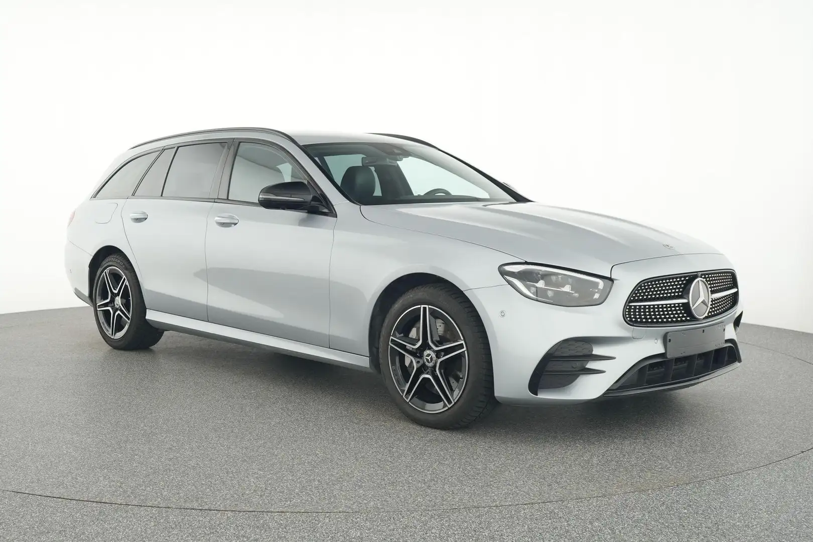 Mercedes-Benz E 300 DE 4MATIC Break AMG Line | Smartphone Integratie | Zilver - 2