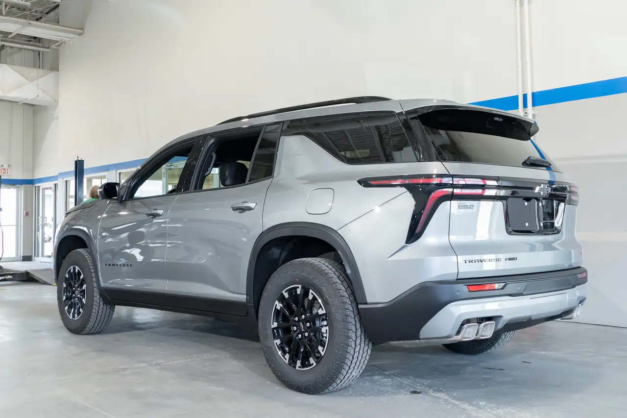 Chevrolet Traverse снимка Chevrolet Traverse