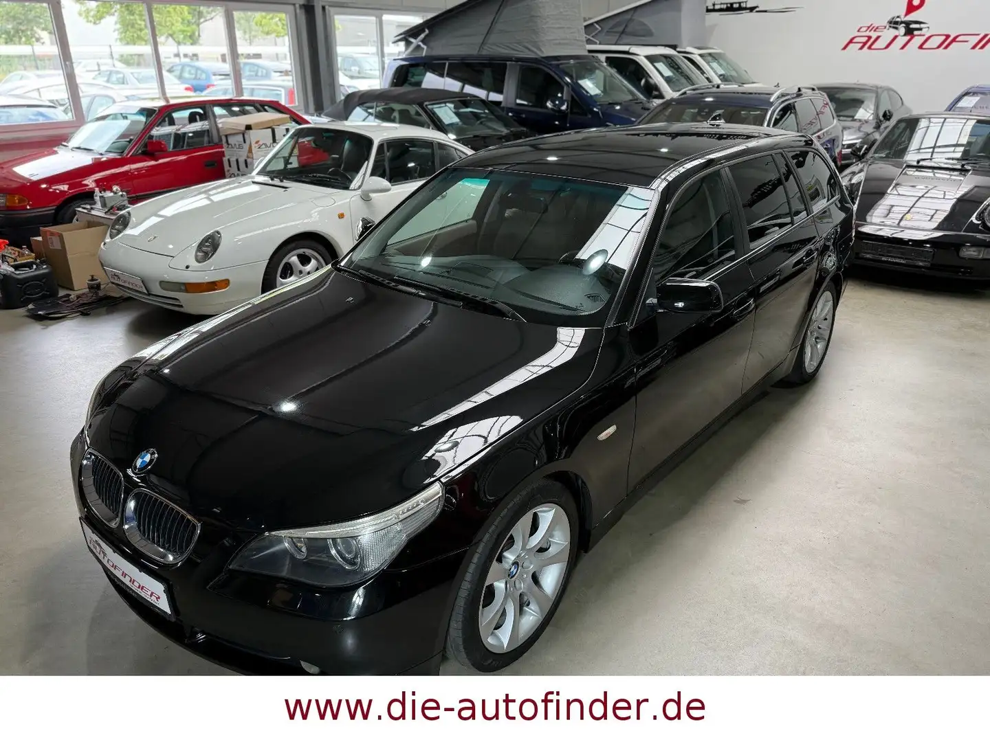 BMW 530 i Touring Xenon,Navi,Leder-Sportsitze,18"Alu Nero - 2