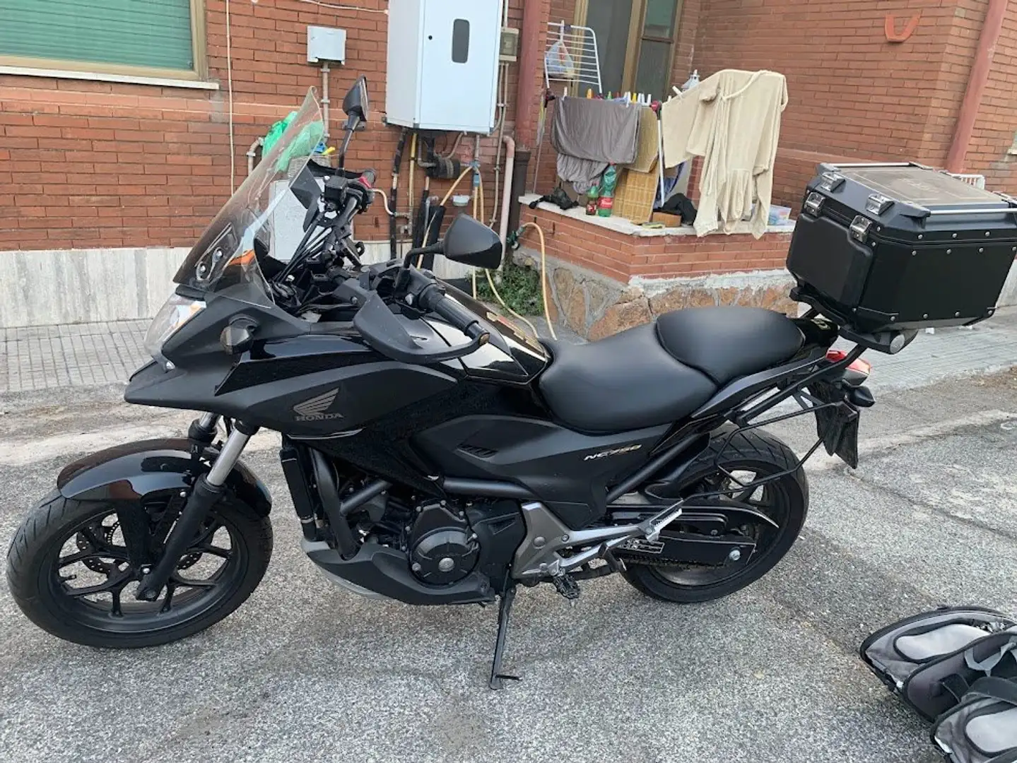 Honda NC 750 x DCT Negro - 1