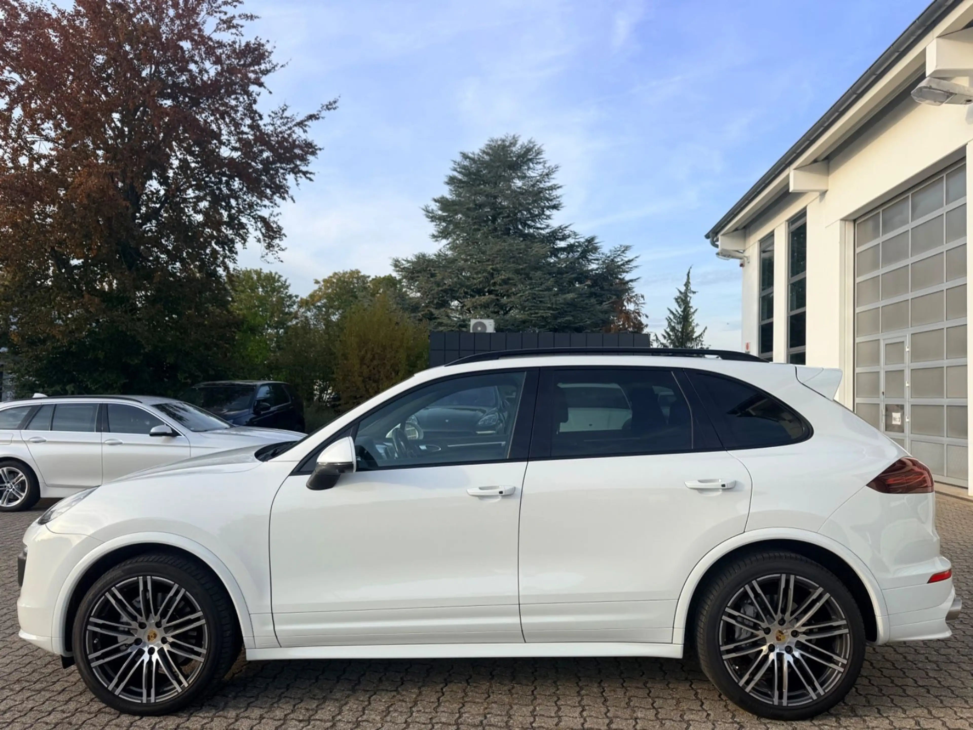 Porsche Cayenne S Diesel Sport Design Edition ACC Stdh21 — photo 15