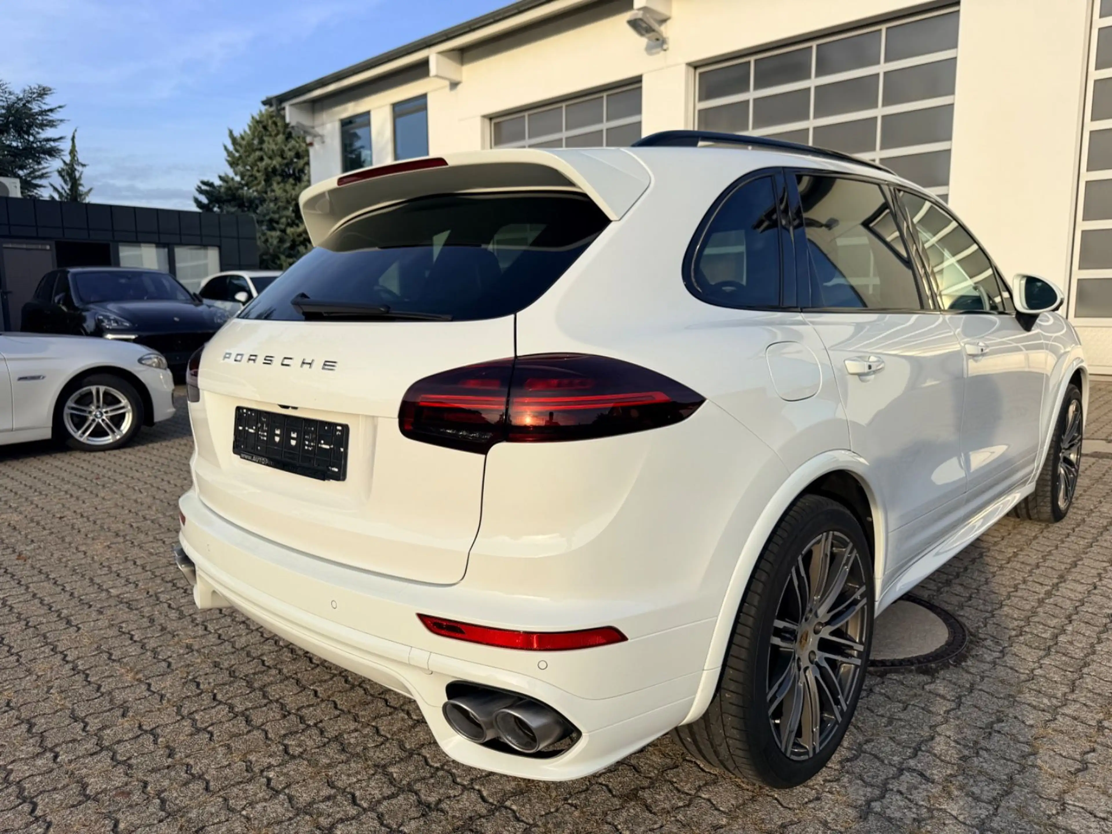 Porsche Cayenne S Diesel Sport Design Edition ACC Stdh21 — photo 7