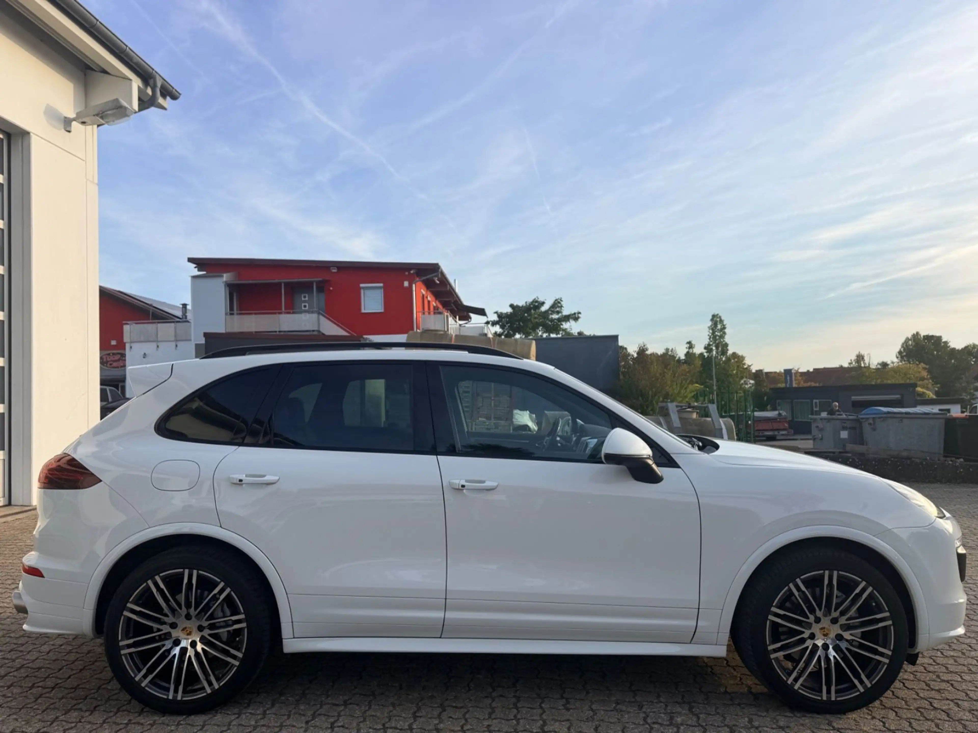 Porsche Cayenne S Diesel Sport Design Edition ACC Stdh21 — photo 14
