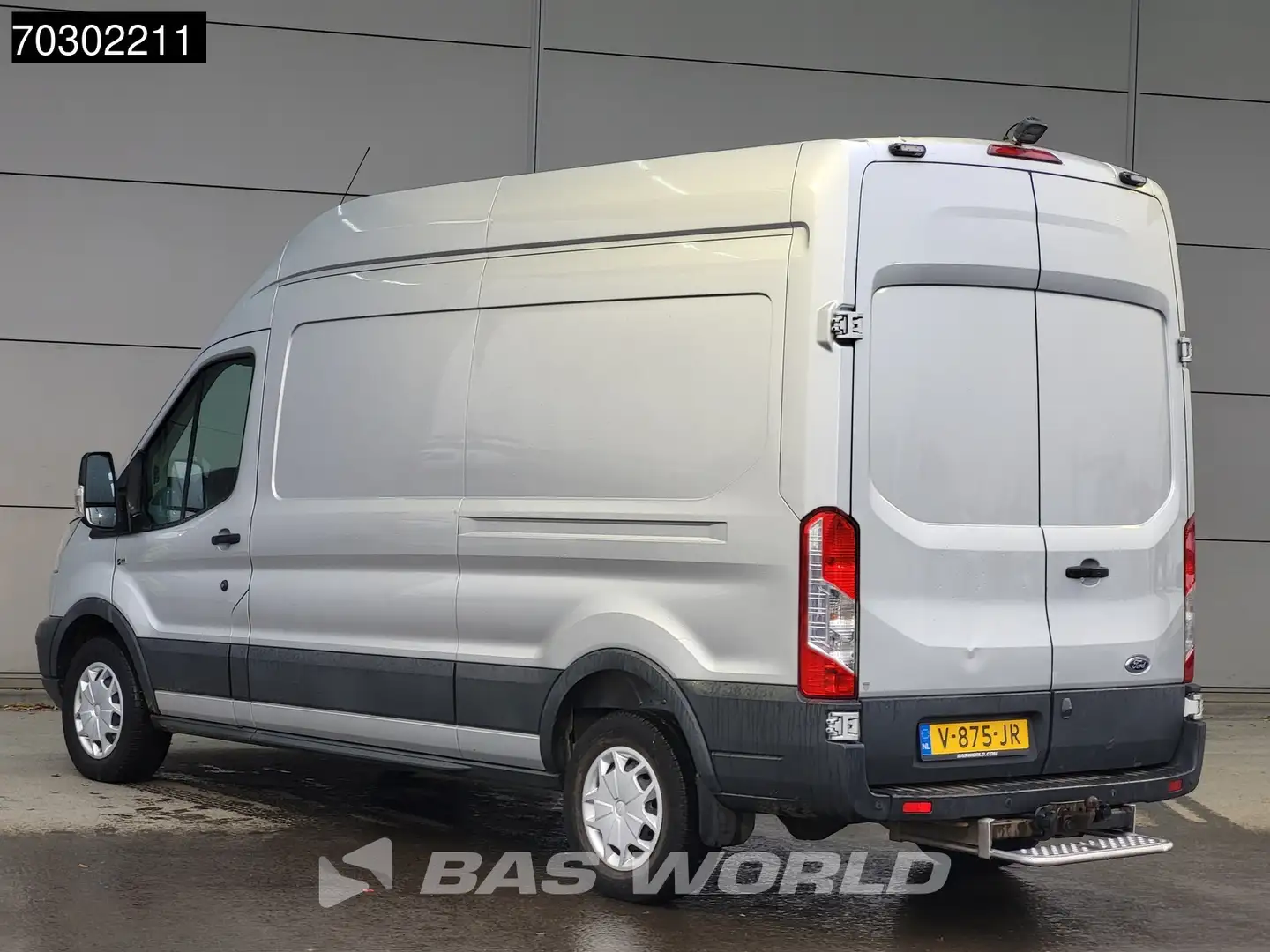 Ford Transit 130pk Hoog Dak L3H3 Trekhaak Navi Airco Cruise Cam Zilver - 2