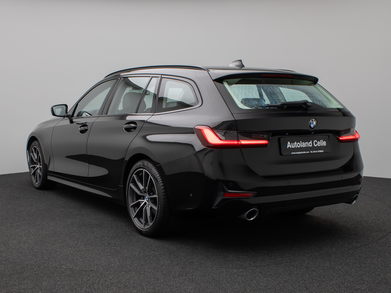 BMW 320 Sport Line Panorama HUD DAB Lordos LED PDC — photo 9