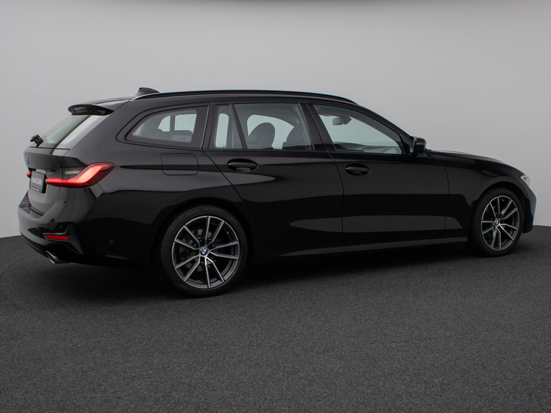 BMW 320 Sport Line Panorama HUD DAB Lordos LED PDC — photo 6