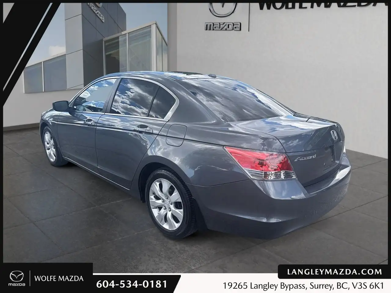 Honda Accord снимка Honda Accord