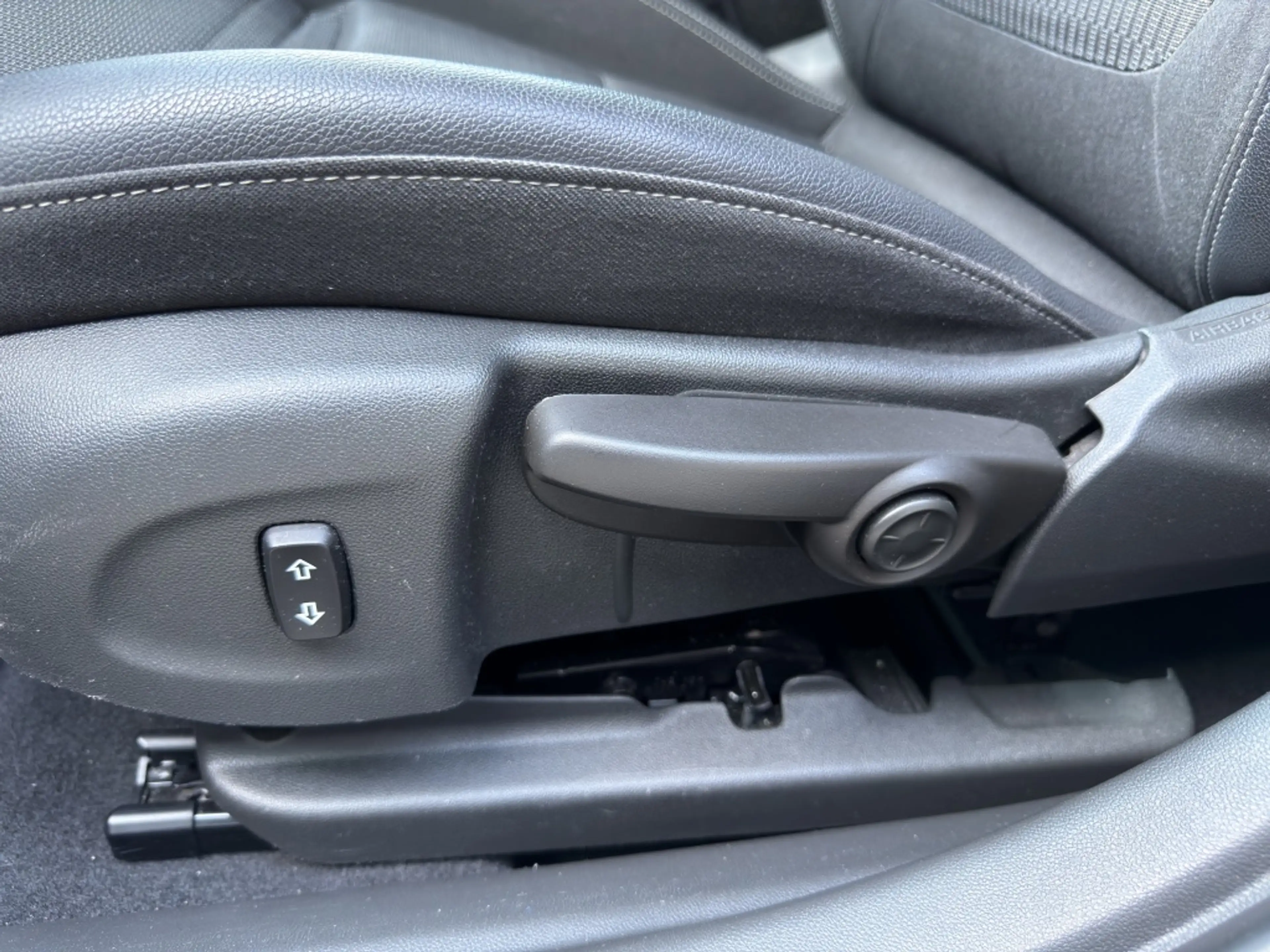 Opel Insignia Grand Sport 1.6 T 200PK Innovation #RIJKLAAR# 1600 — photo 21