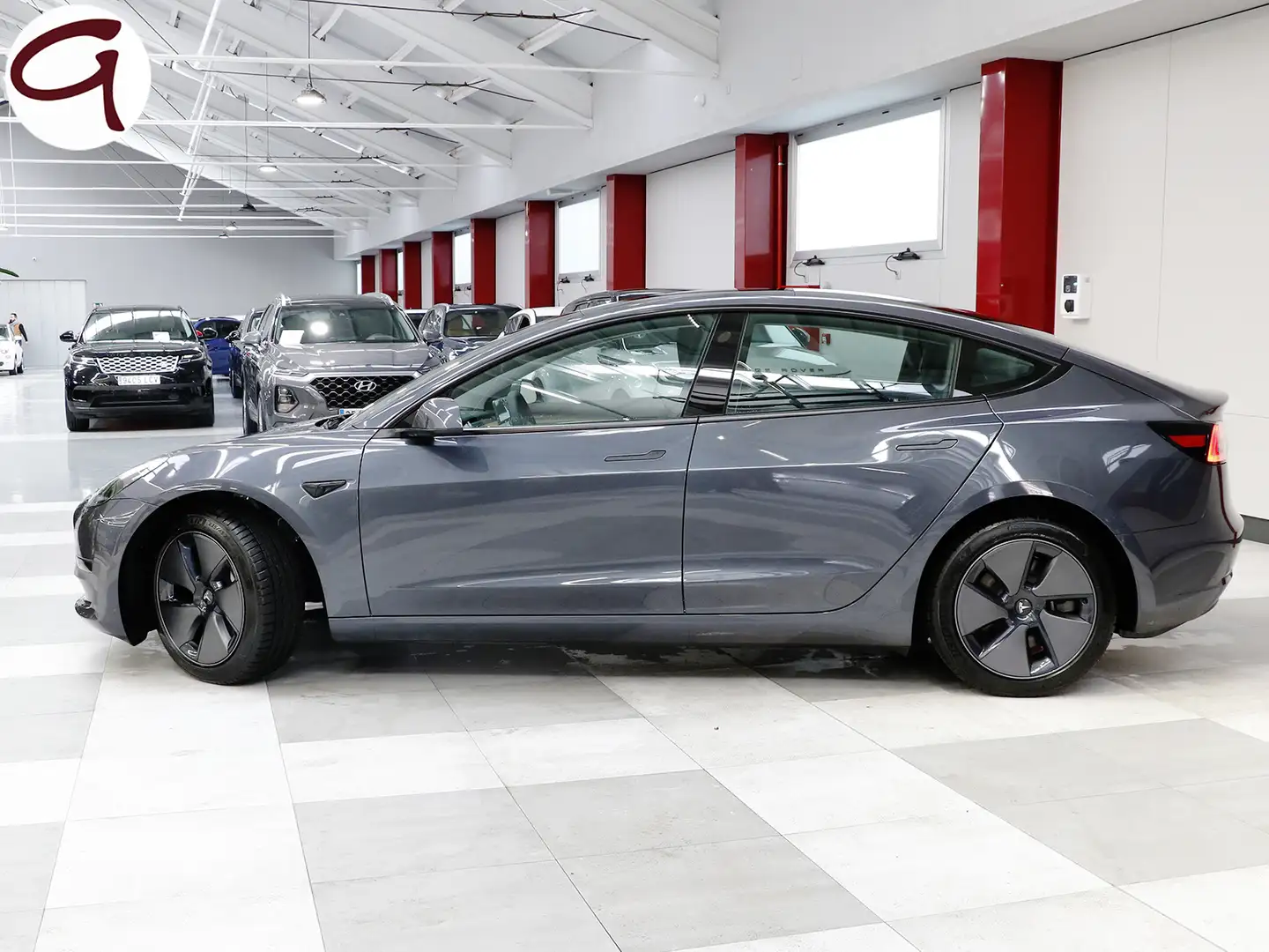 Tesla Model 3 Long-Range Dual Motor AWD Gümüş rengi - 2