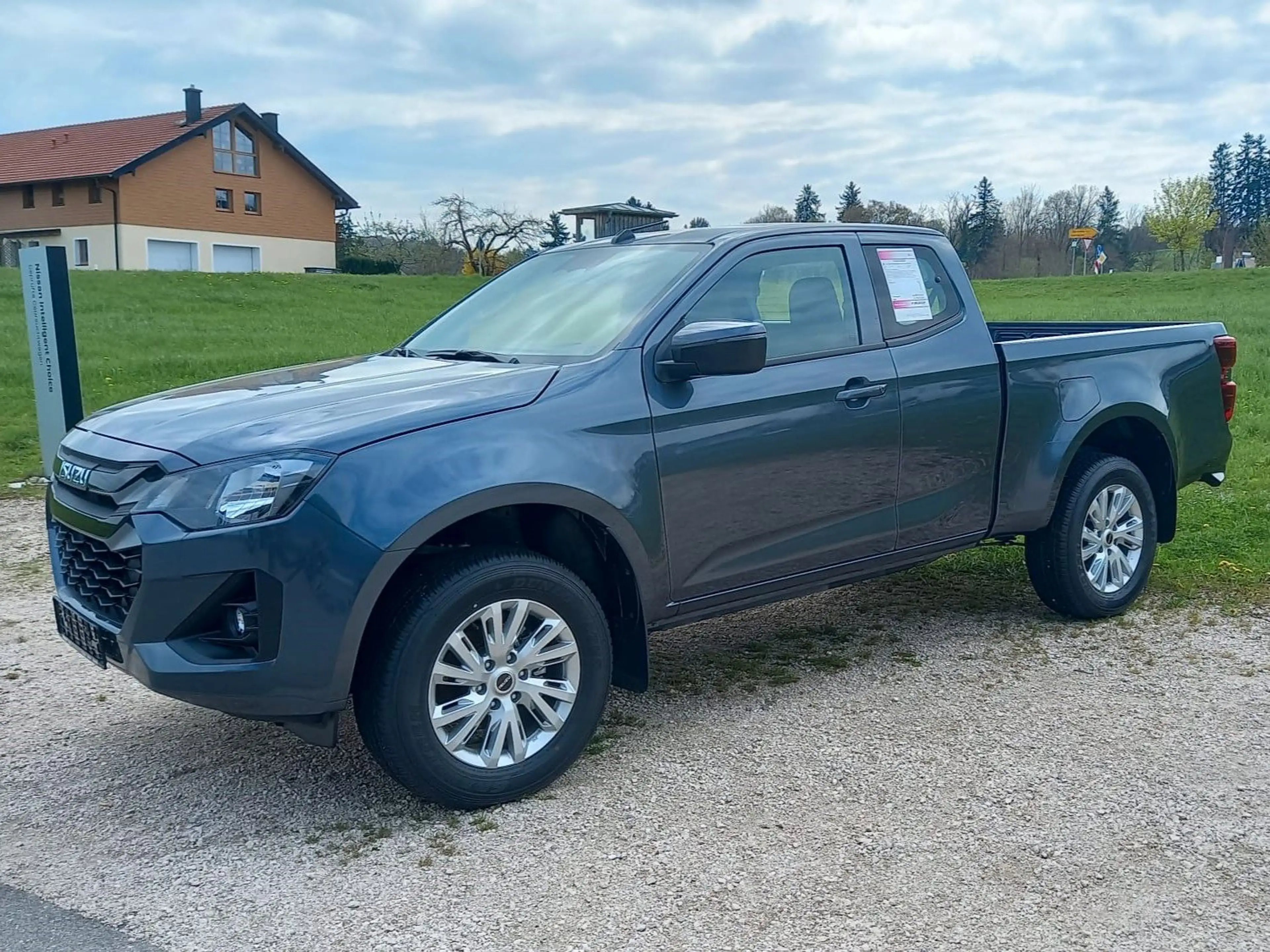 Isuzu D-Max MY25 SpaceCab 1,9l 4x4 163PS AT LS