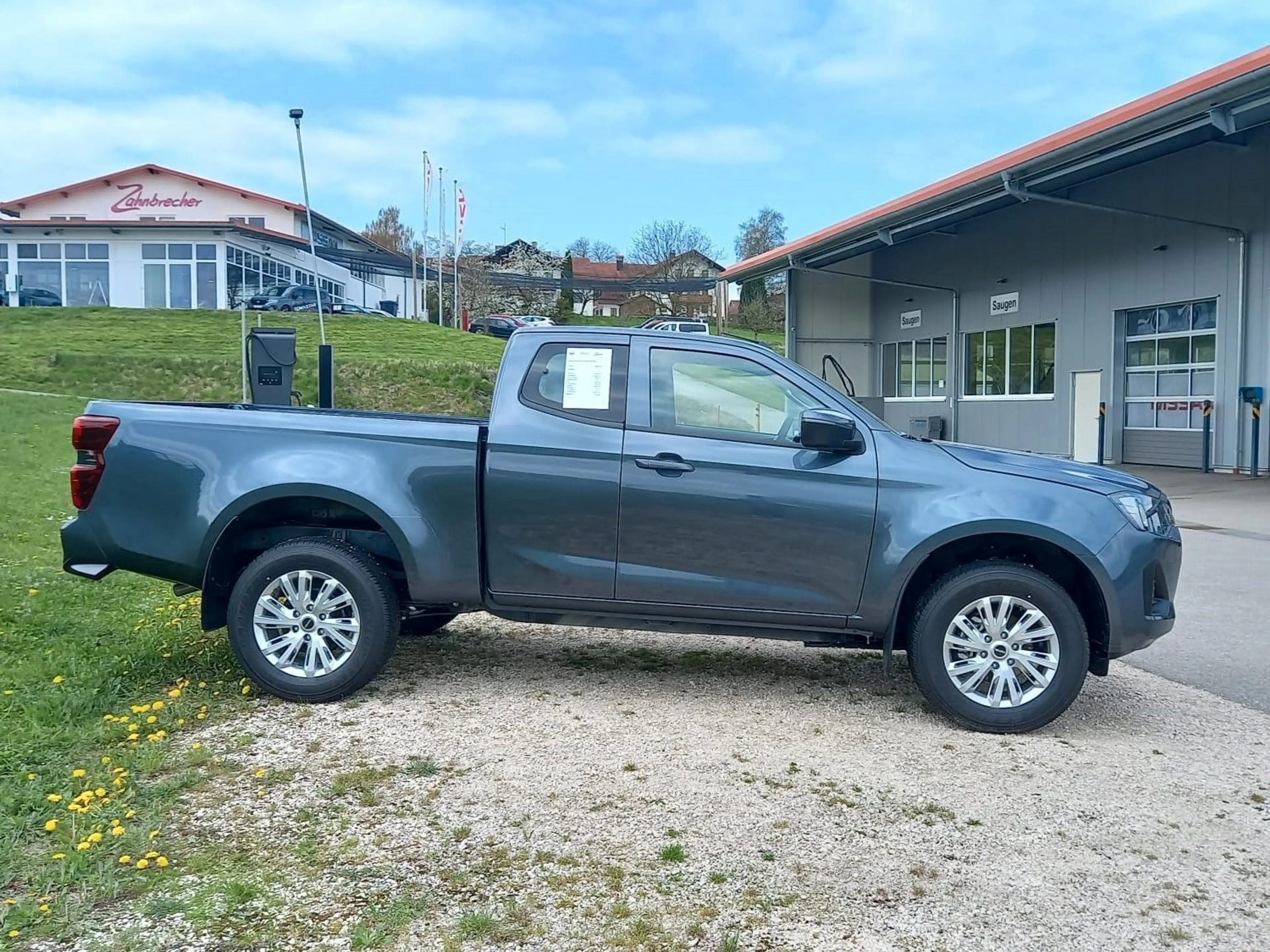Isuzu D-Max MY25 SpaceCab 1,9l 4x4 163PS AT LS — photo 3