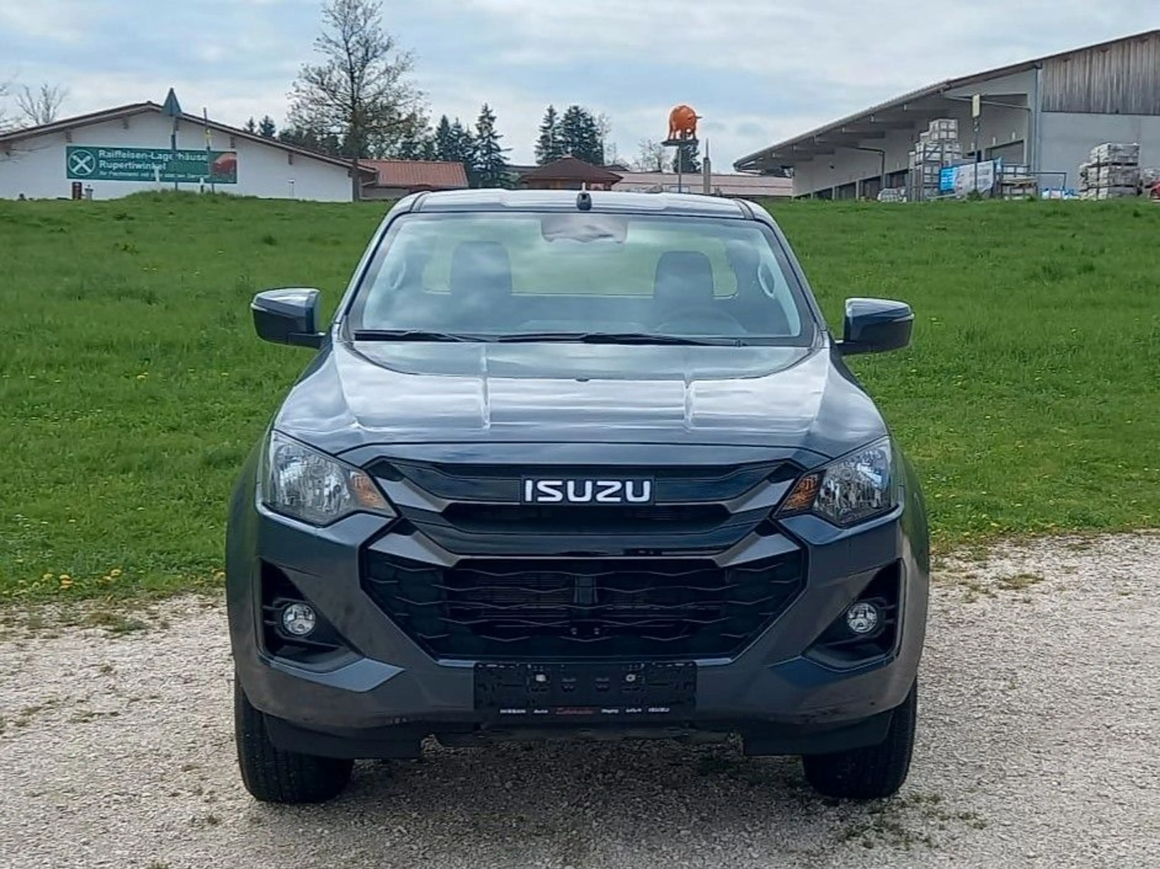 Isuzu D-Max MY25 SpaceCab 1,9l 4x4 163PS AT LS — photo 5