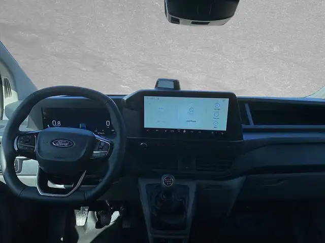 Ford Transit Custom view 4