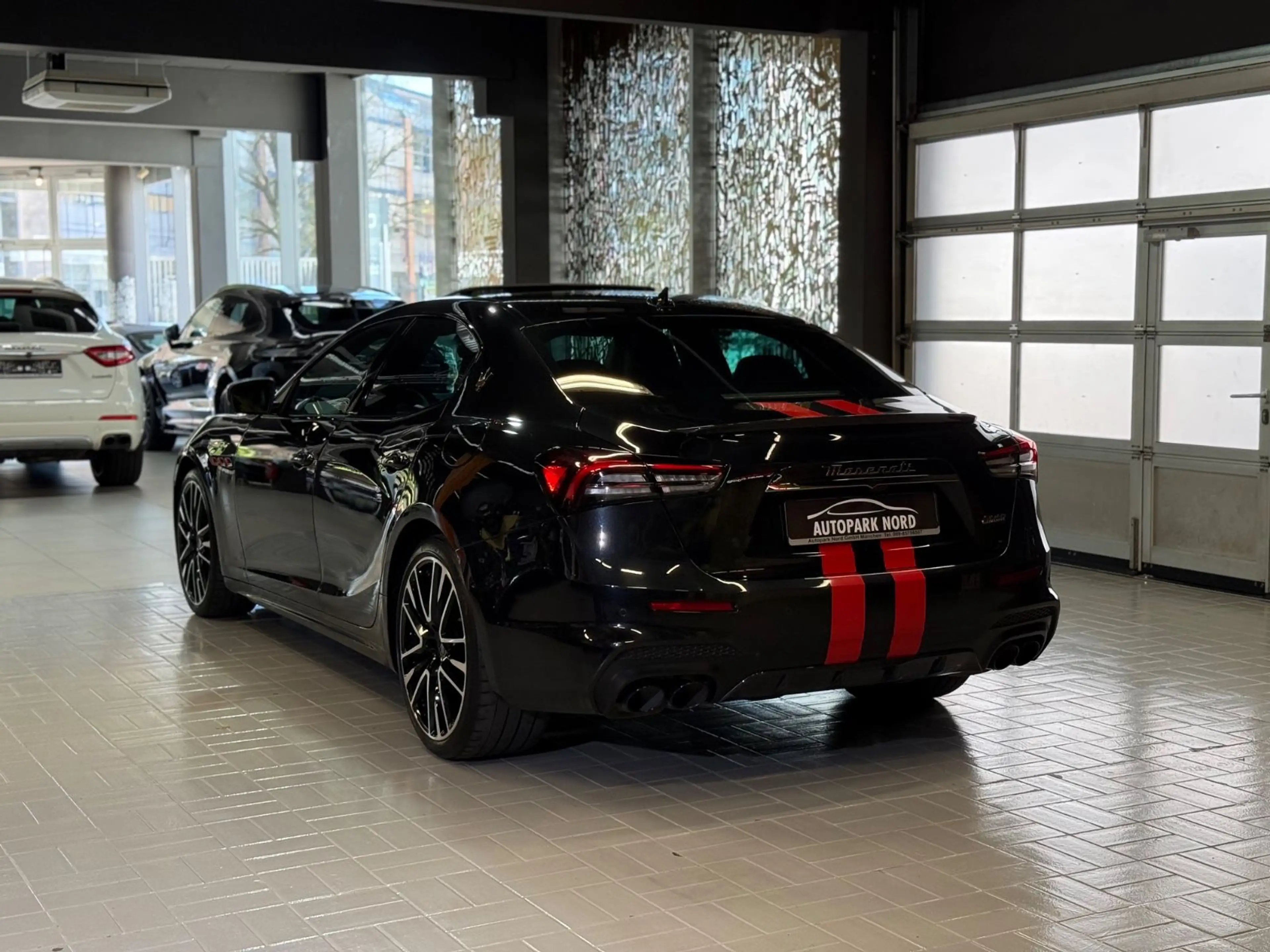 Maserati Ghibli Trofeo~GLAS SD~KAMERA 360~LED~CARBON~ — photo 5