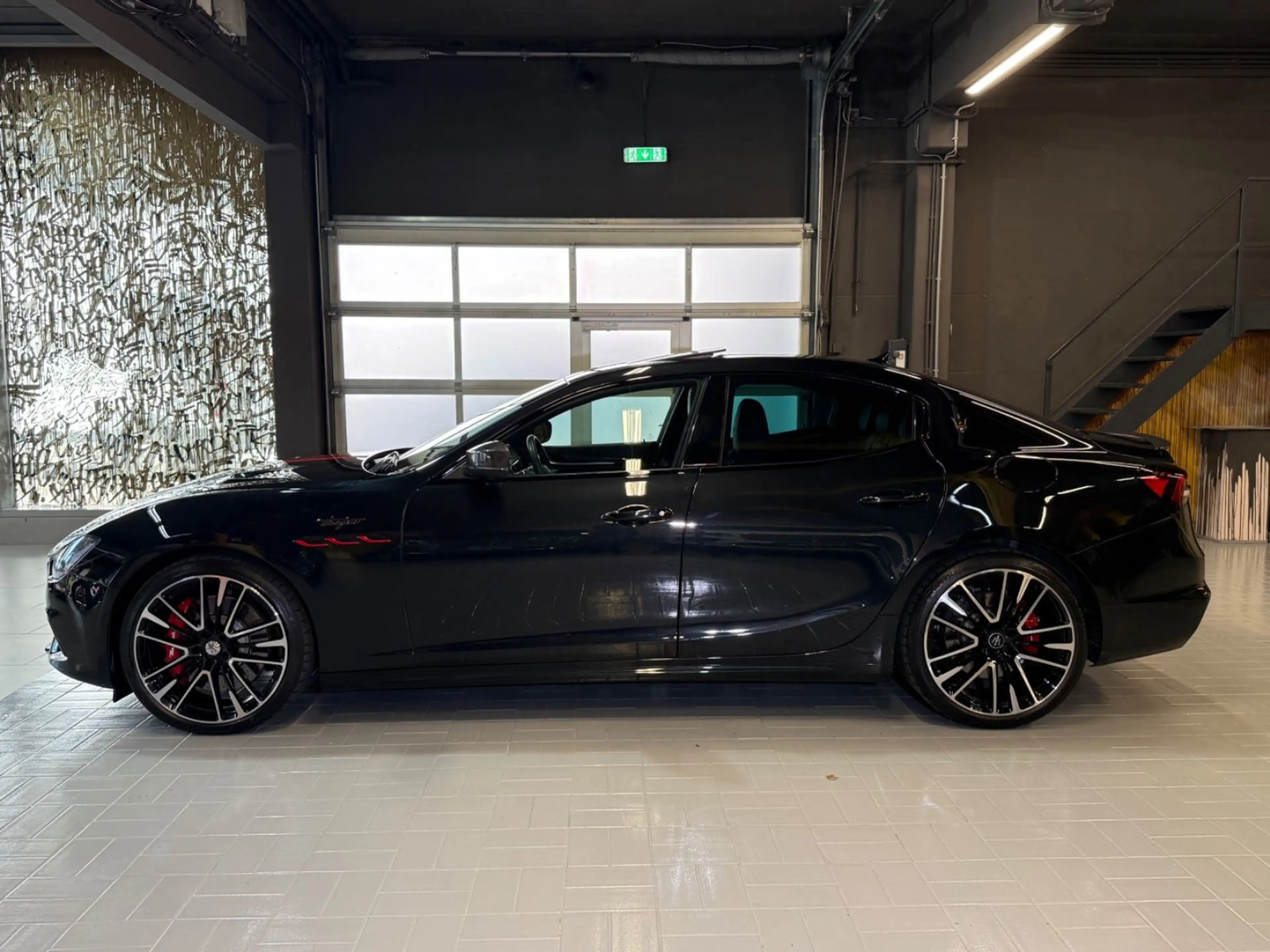 Maserati Ghibli Trofeo~GLAS SD~KAMERA 360~LED~CARBON~ — photo 4
