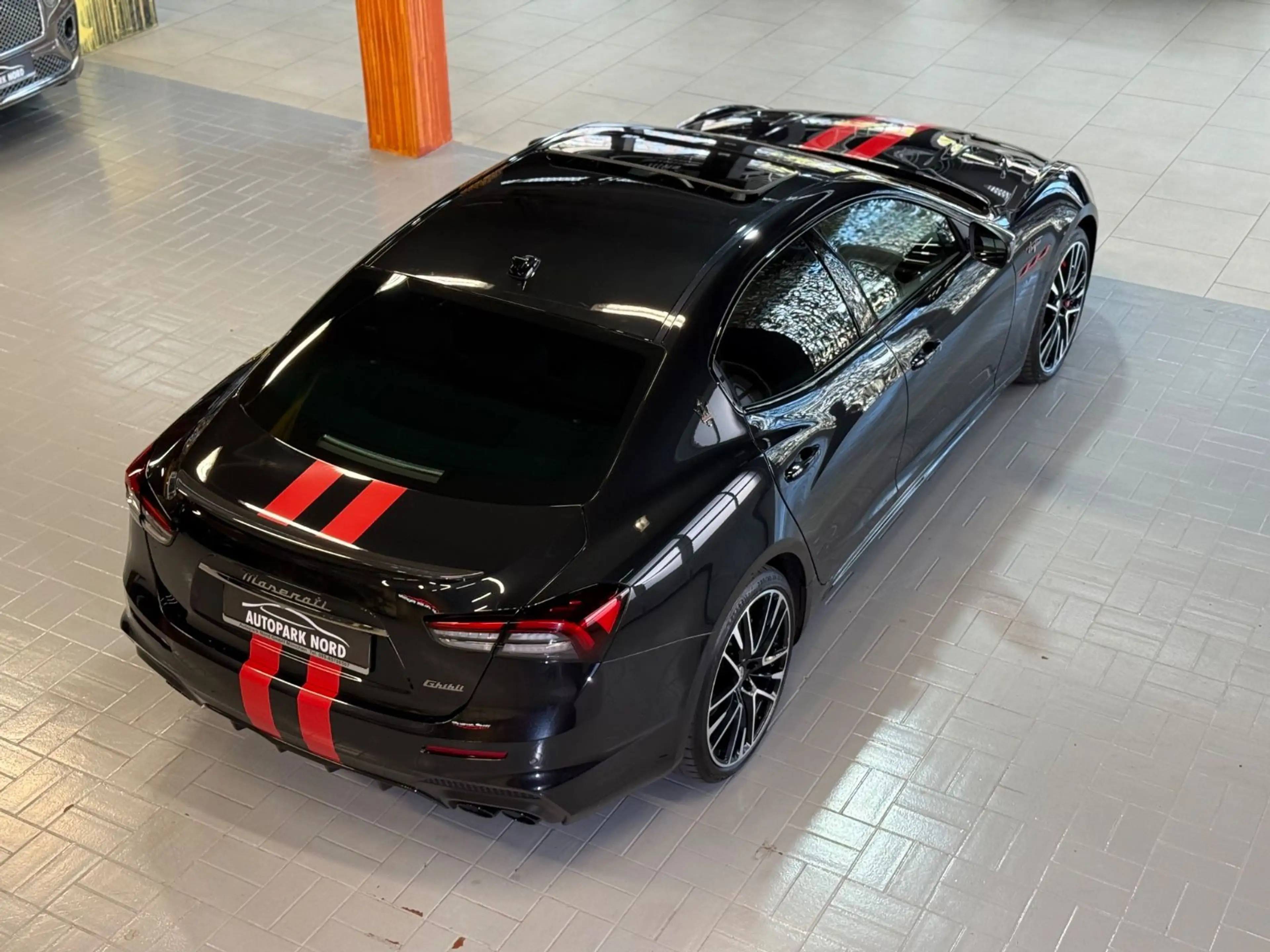 Maserati Ghibli Trofeo~GLAS SD~KAMERA 360~LED~CARBON~ — photo 10