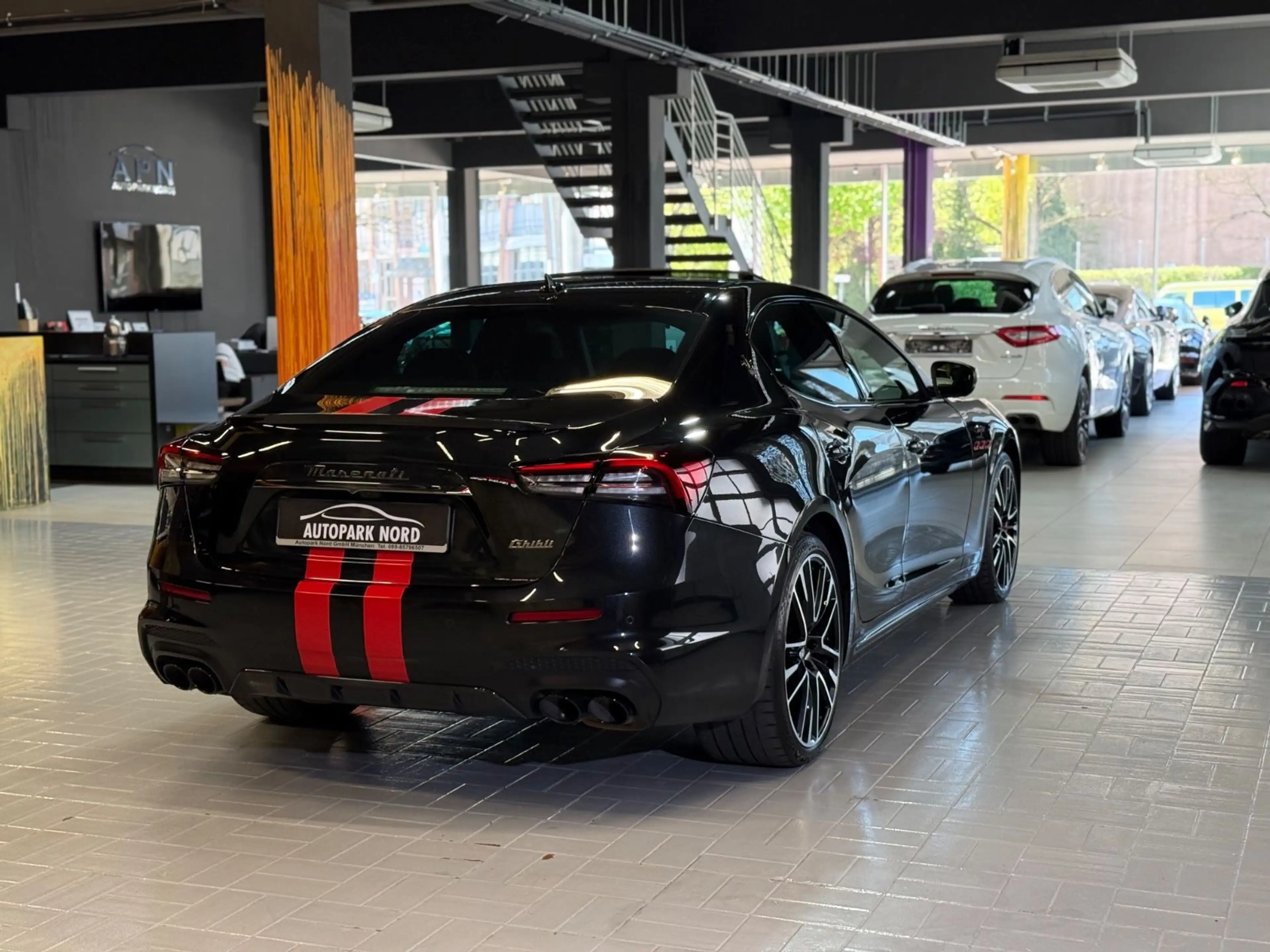 Maserati Ghibli Trofeo~GLAS SD~KAMERA 360~LED~CARBON~ — photo 7