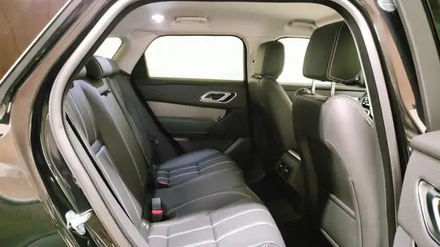 Land Rover Range Rover Velar view 5